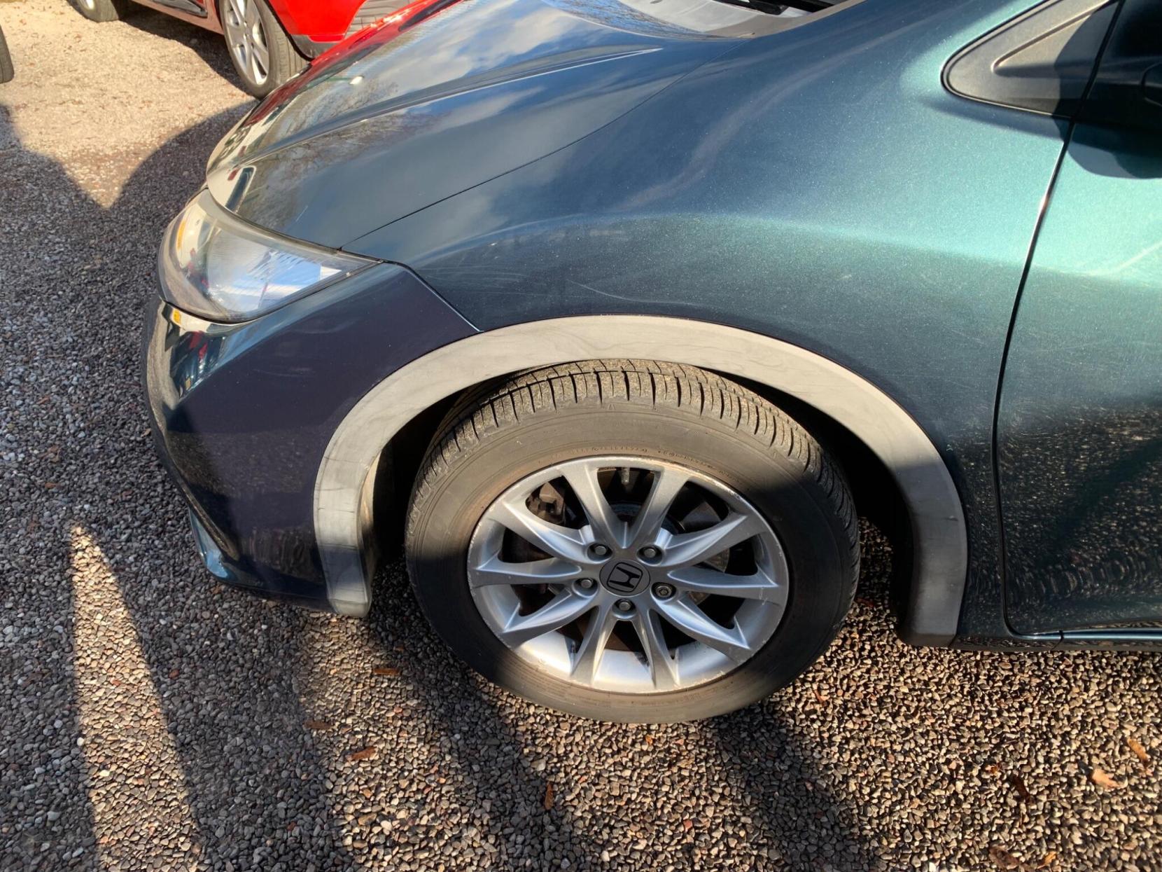 Honda Civic 1.8 i-VTEC SE Auto Euro 5 5dr