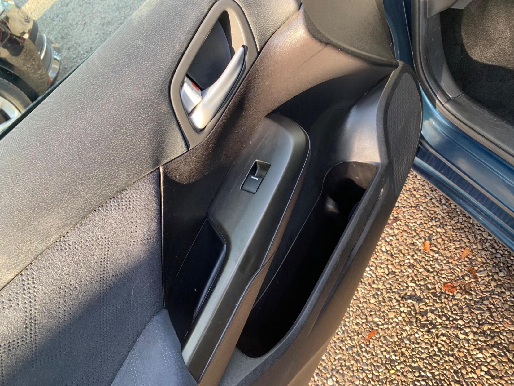 Honda Civic 1.8 i-VTEC SE Auto Euro 5 5dr