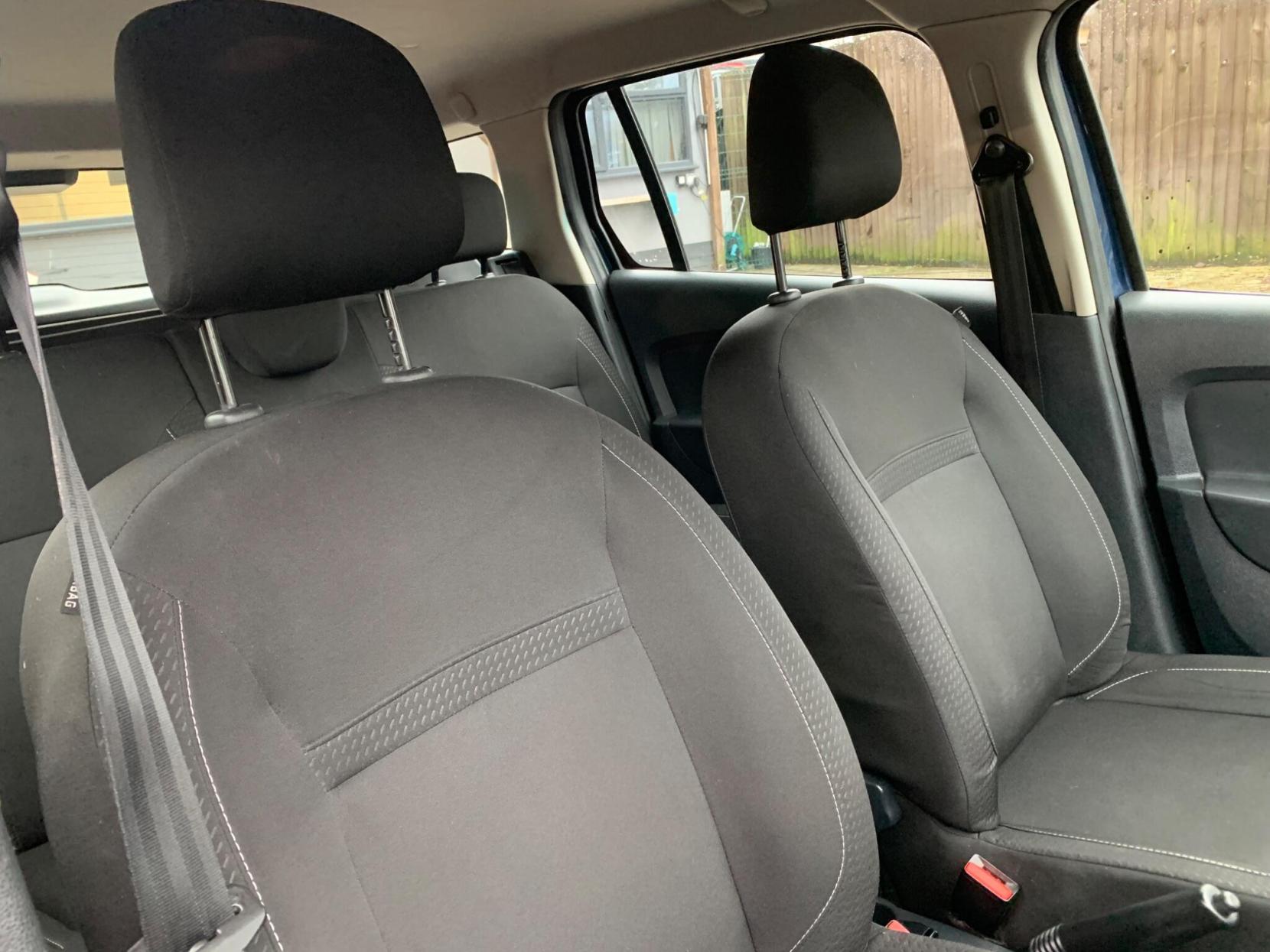 Dacia Logan MCV 1.0 SCe Essential Euro 6 5dr