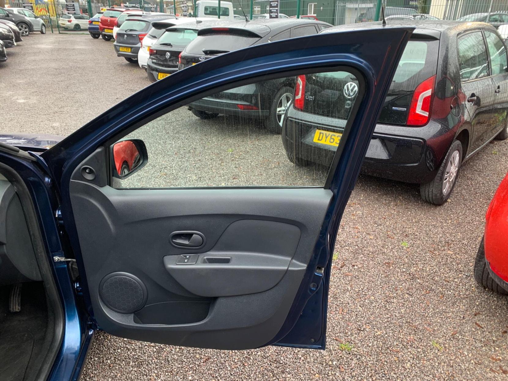 Dacia Logan MCV 1.0 SCe Essential Euro 6 5dr