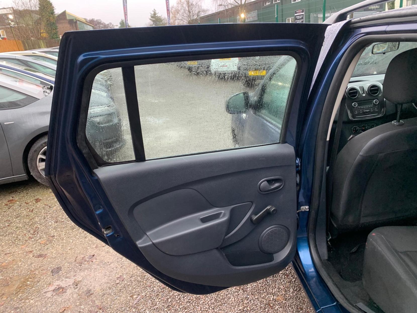 Dacia Logan MCV 1.0 SCe Essential Euro 6 5dr