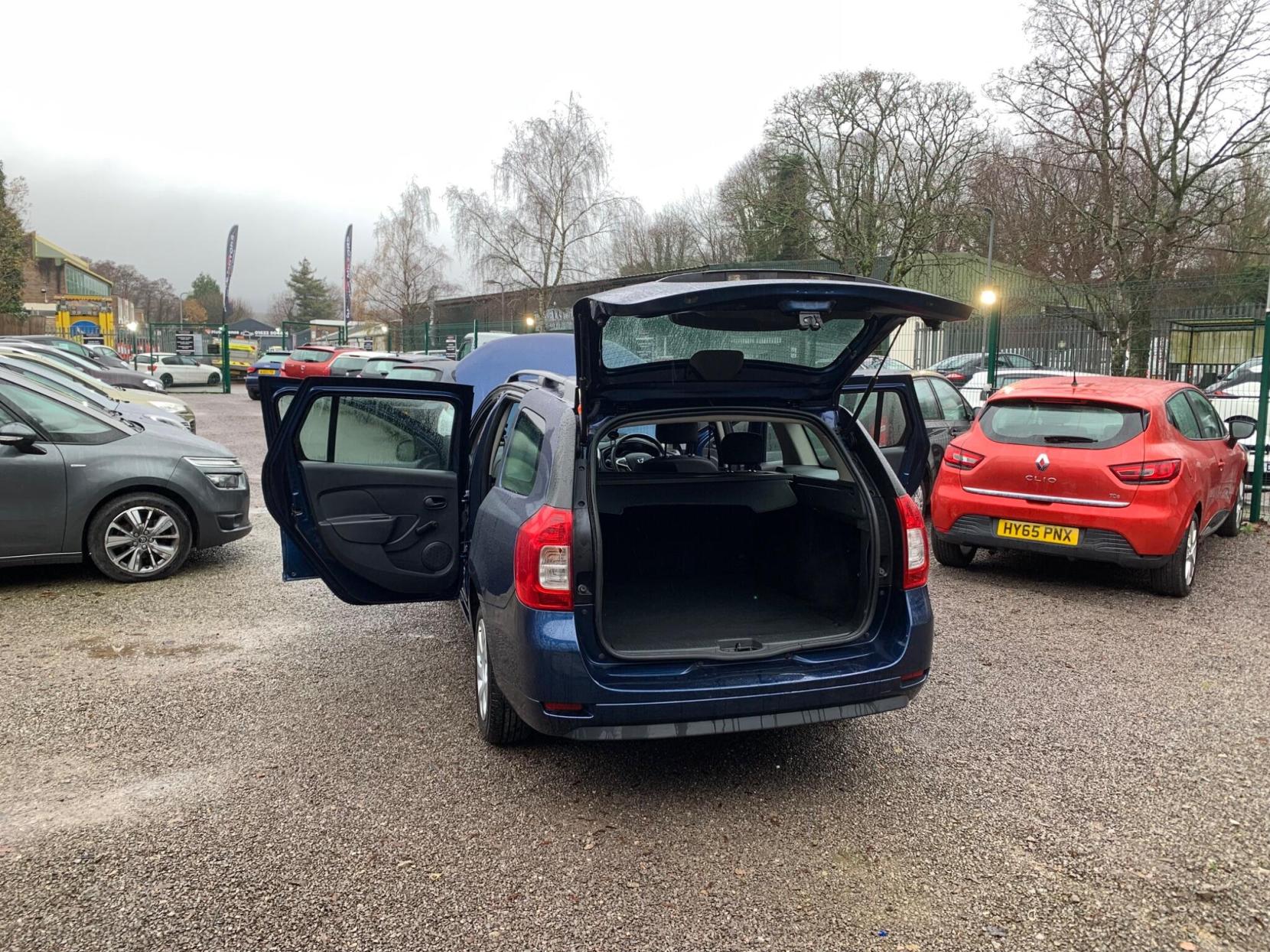 Dacia Logan MCV 1.0 SCe Essential Euro 6 5dr