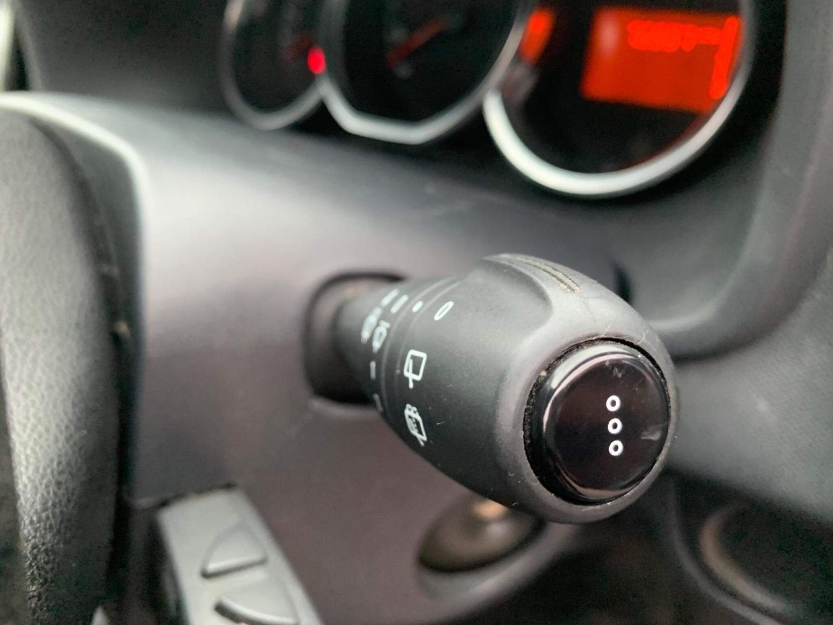 Dacia Logan MCV 1.0 SCe Essential Euro 6 5dr