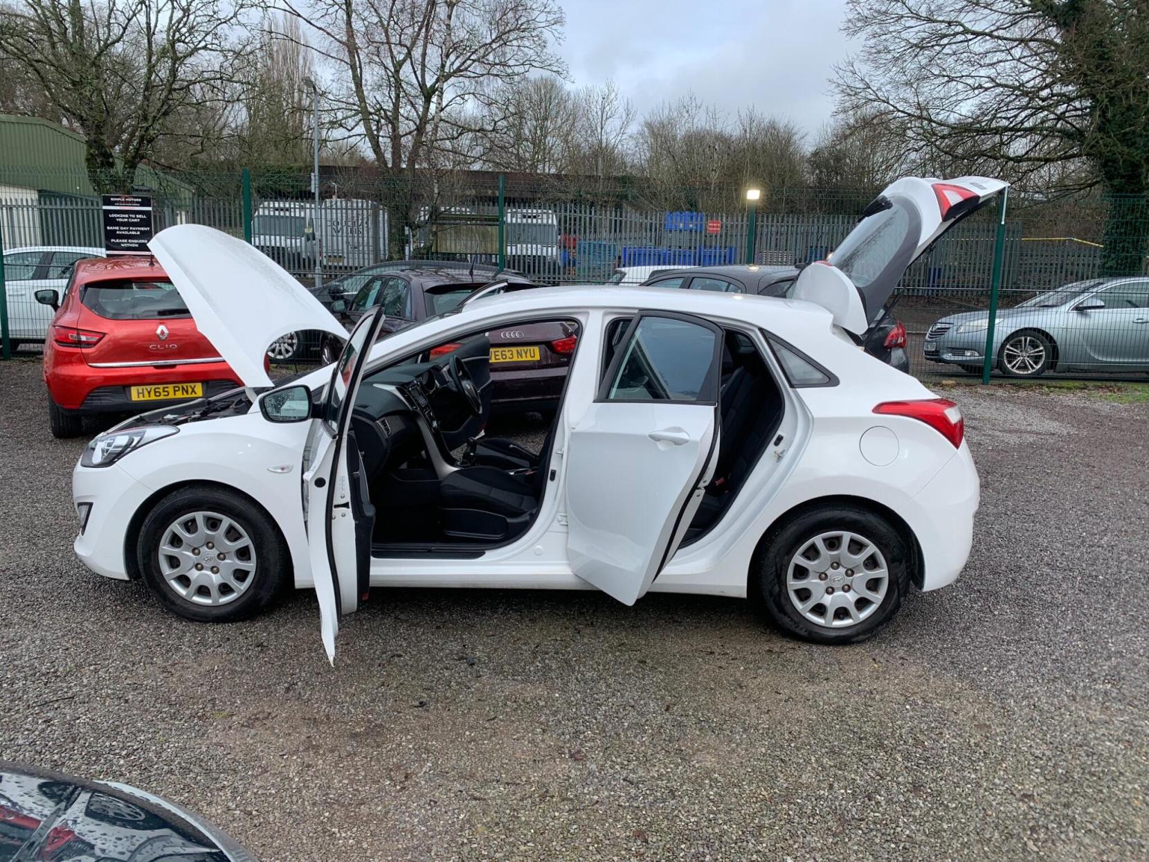 Hyundai i30 1.4 Classic Euro 5 5dr