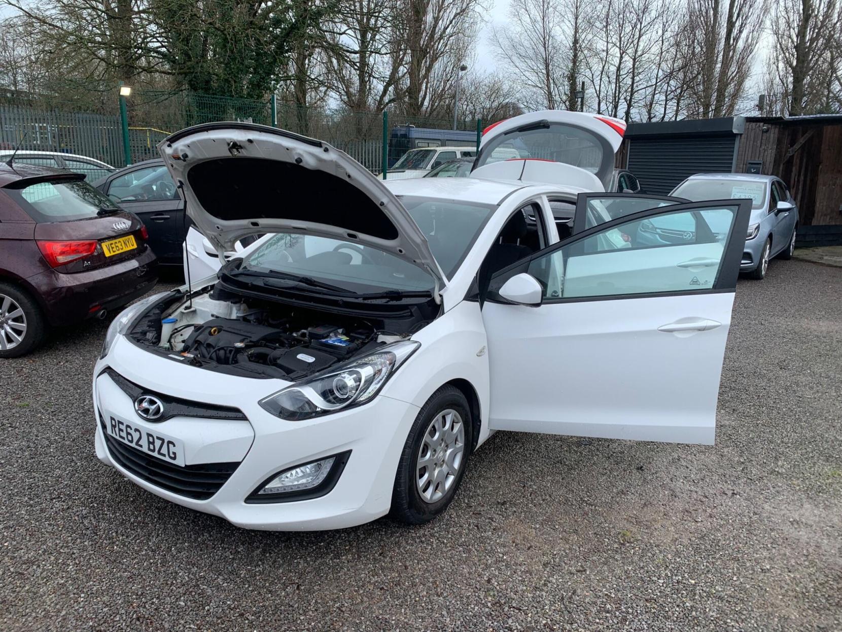 Hyundai i30 1.4 Classic Euro 5 5dr