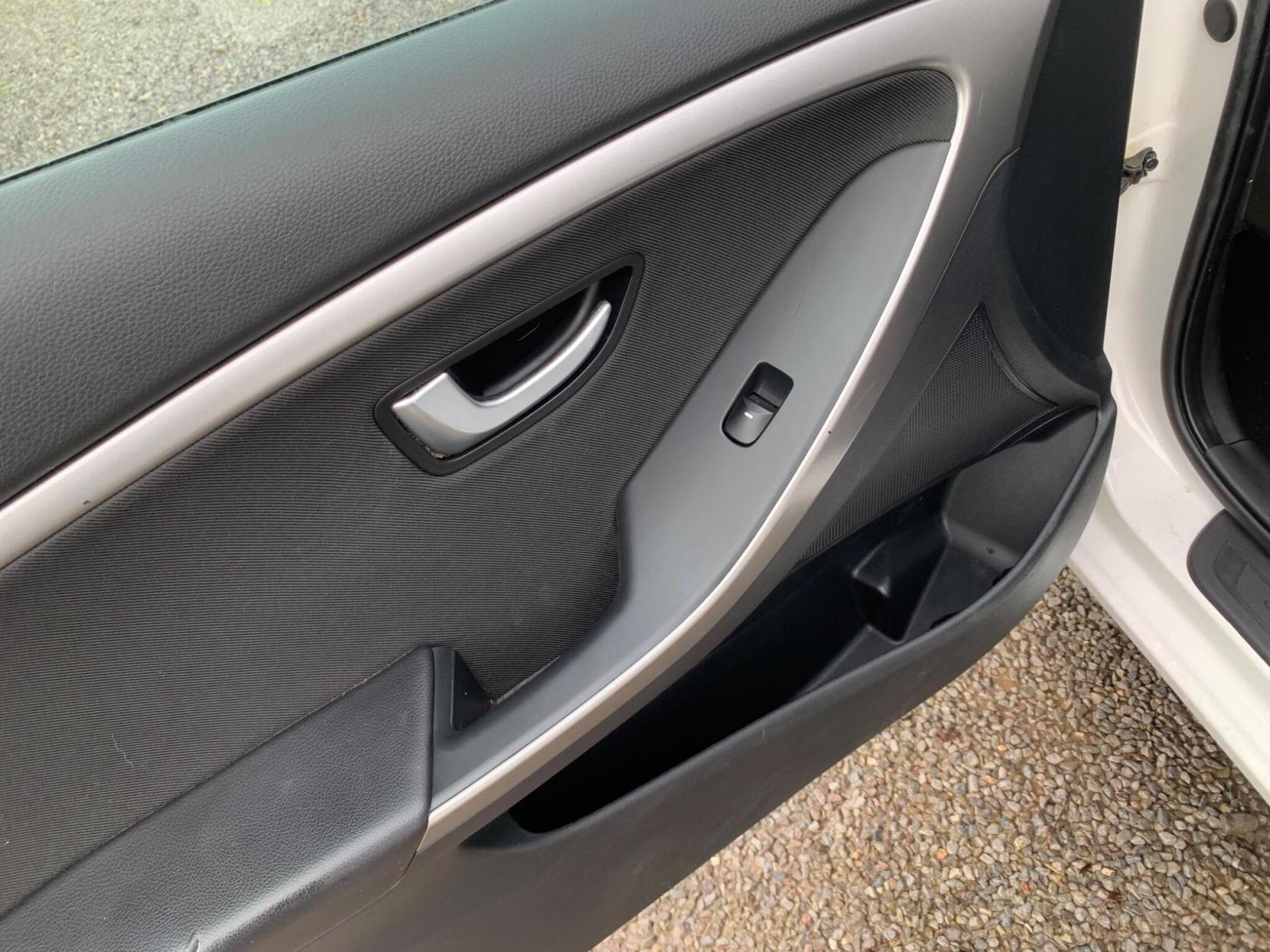 Hyundai i30 1.4 Classic Euro 5 5dr