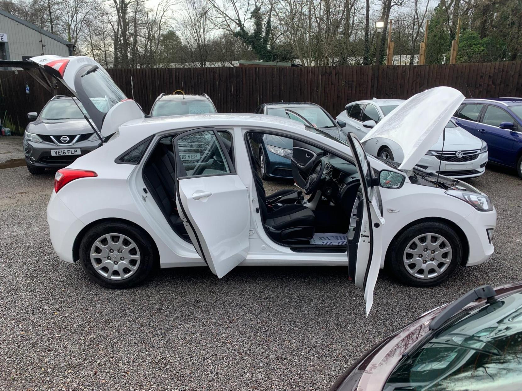 Hyundai i30 1.4 Classic Euro 5 5dr