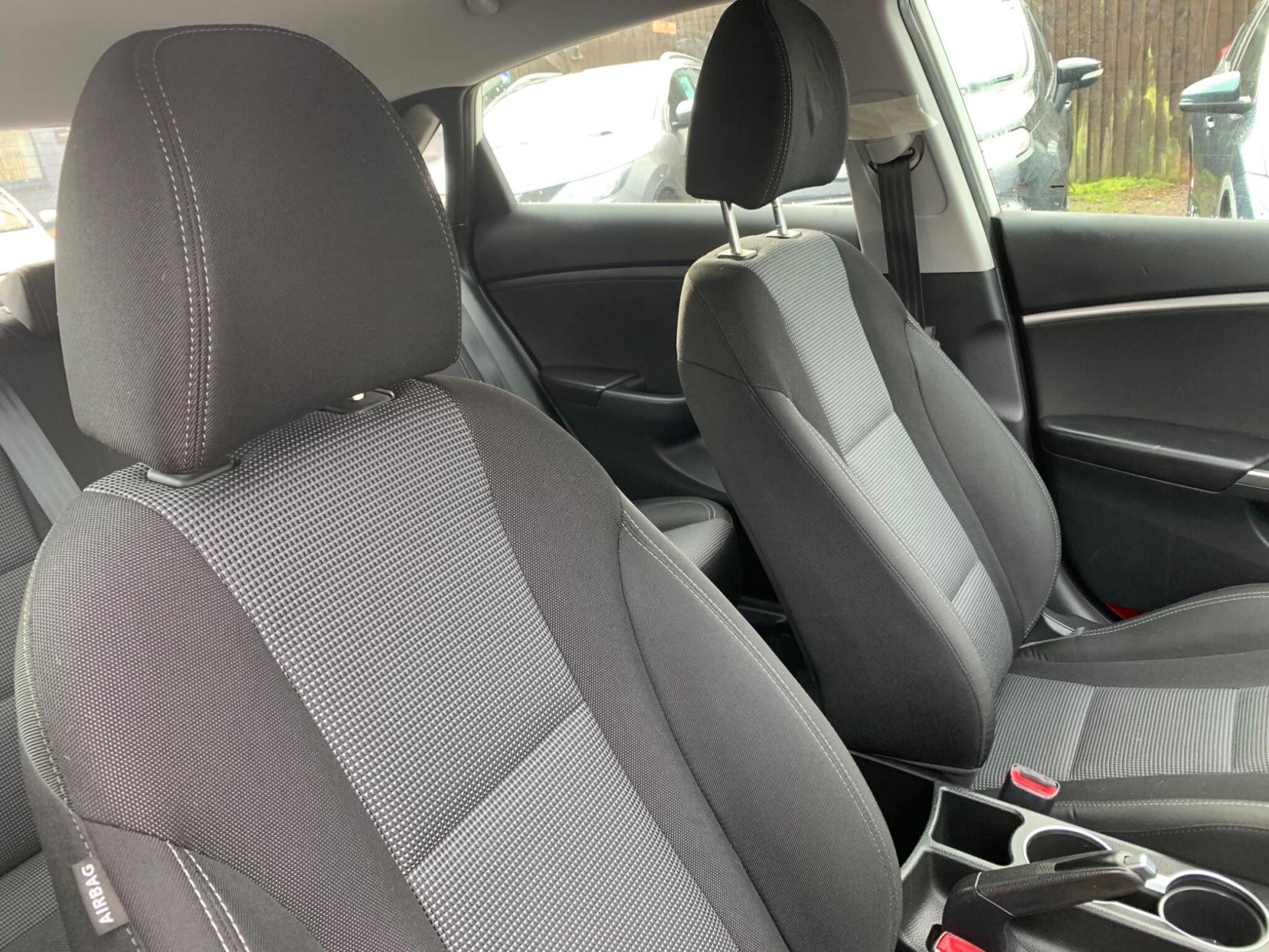 Hyundai i30 1.4 Classic Euro 5 5dr