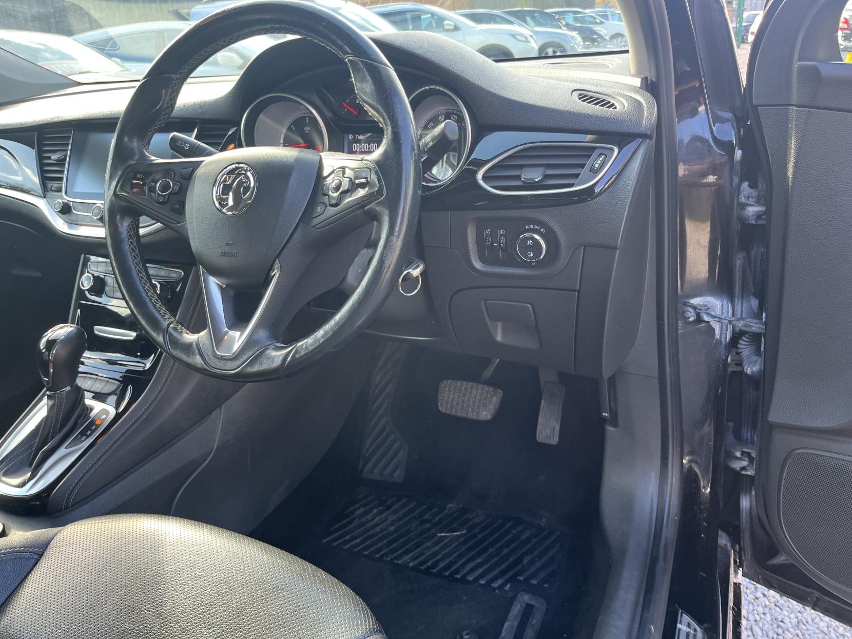 Vauxhall Astra 1.6 CDTi Elite Nav Sports Tourer 5dr Diesel Auto Euro 6 (136 ps)