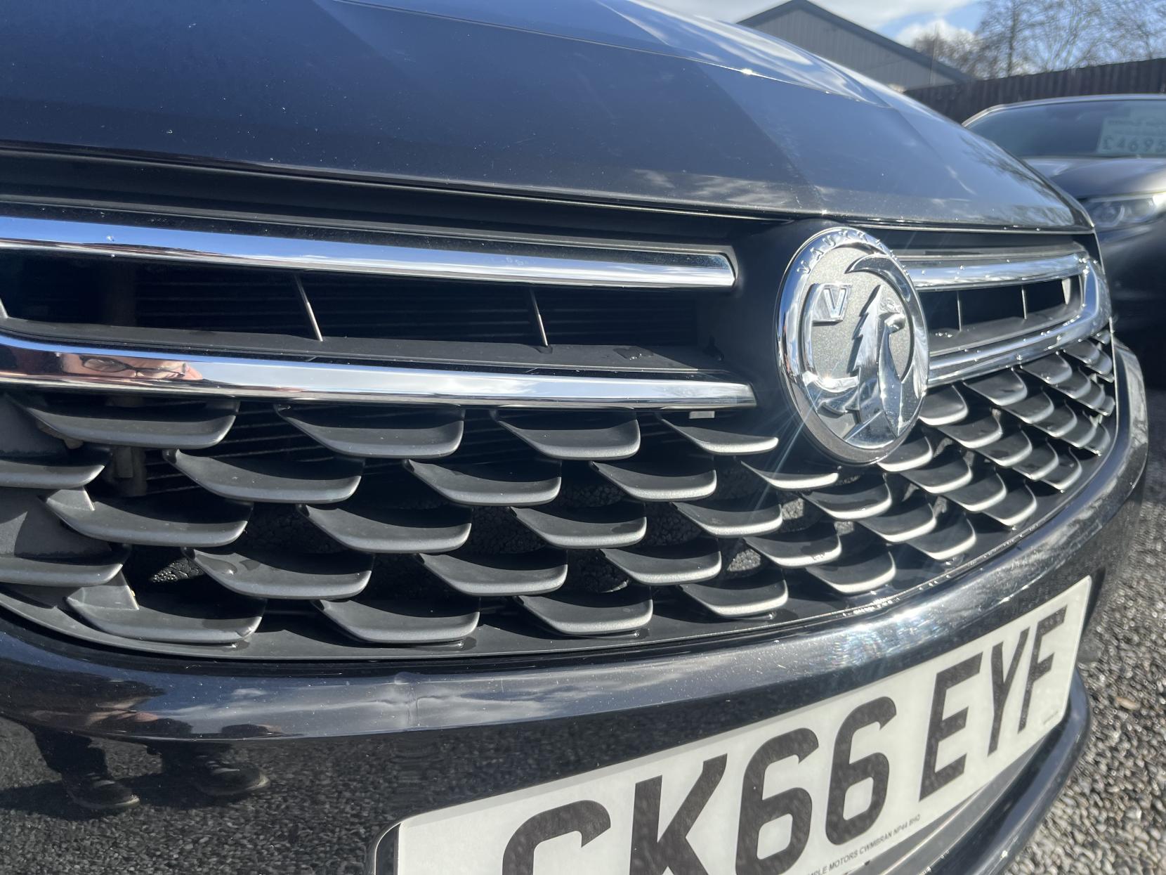 Vauxhall Astra 1.6 CDTi Elite Nav Sports Tourer 5dr Diesel Auto Euro 6 (136 ps)