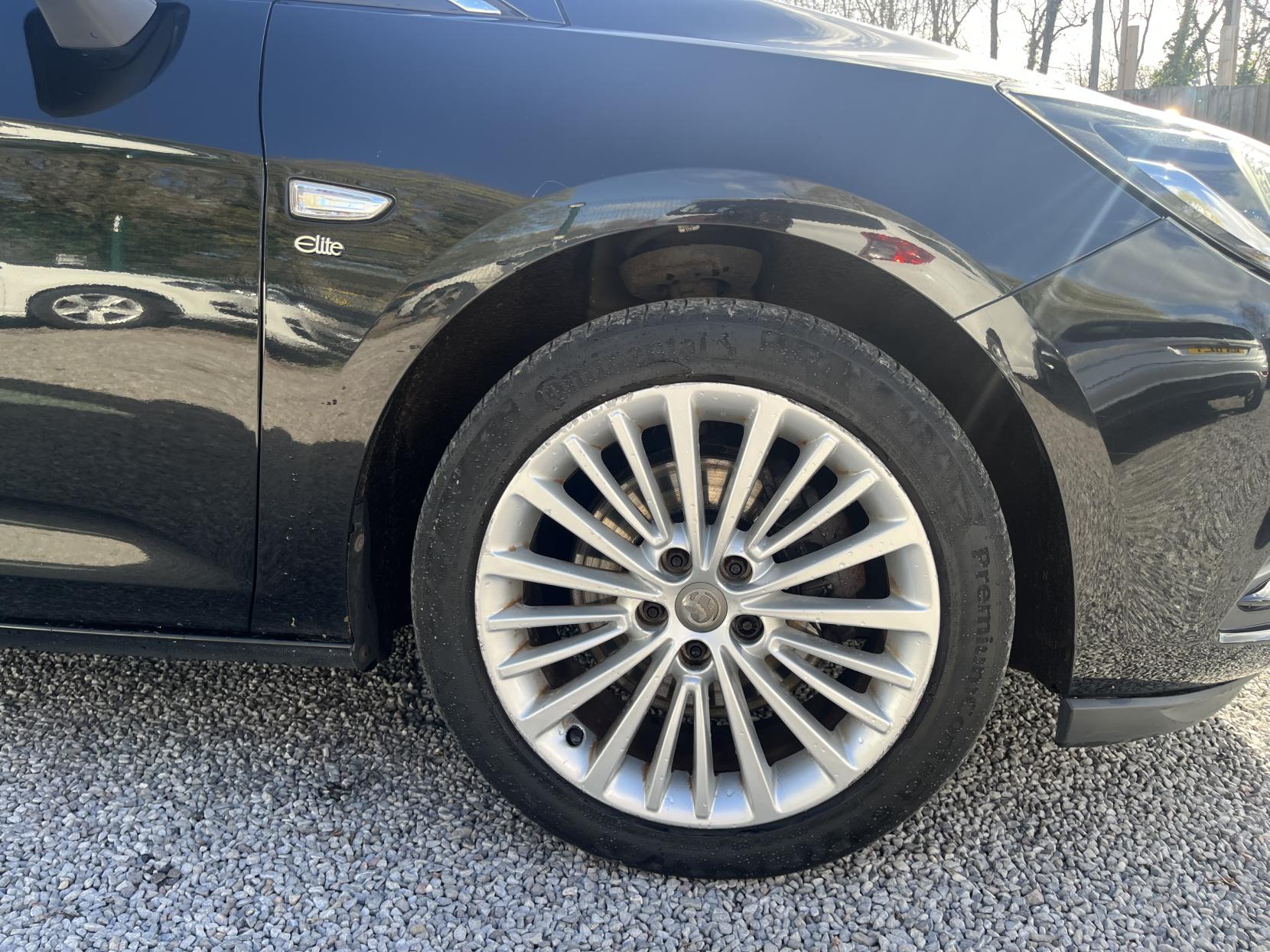 Vauxhall Astra 1.6 CDTi Elite Nav Sports Tourer 5dr Diesel Auto Euro 6 (136 ps)