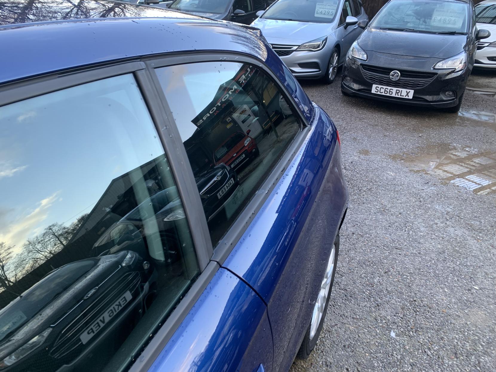 Audi A1 1.2 TFSI SE Hatchback 3dr Petrol Manual Euro 5 (s/s) (86 ps)