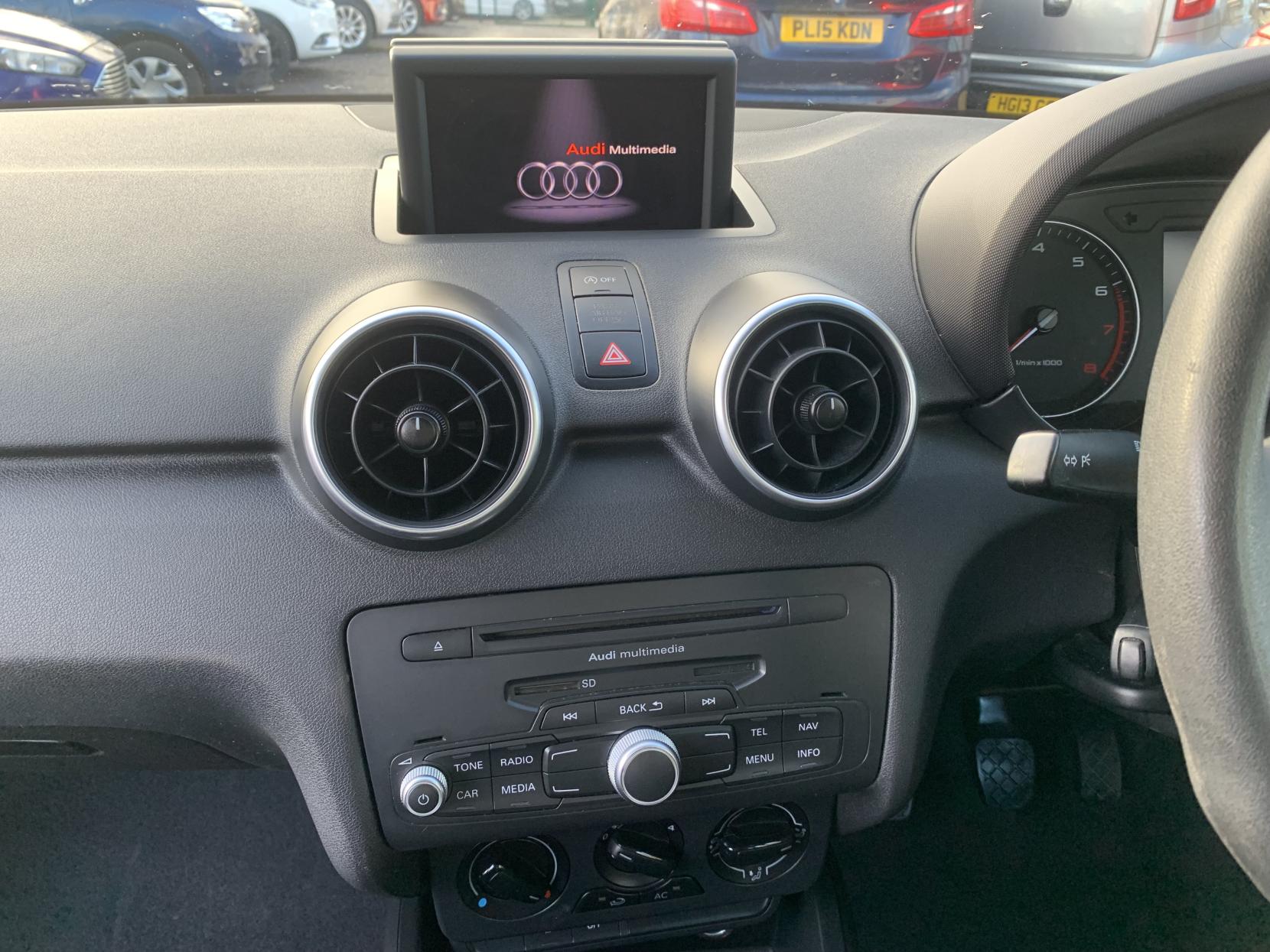 Audi A1 1.2 TFSI SE Hatchback 3dr Petrol Manual Euro 5 (s/s) (86 ps)