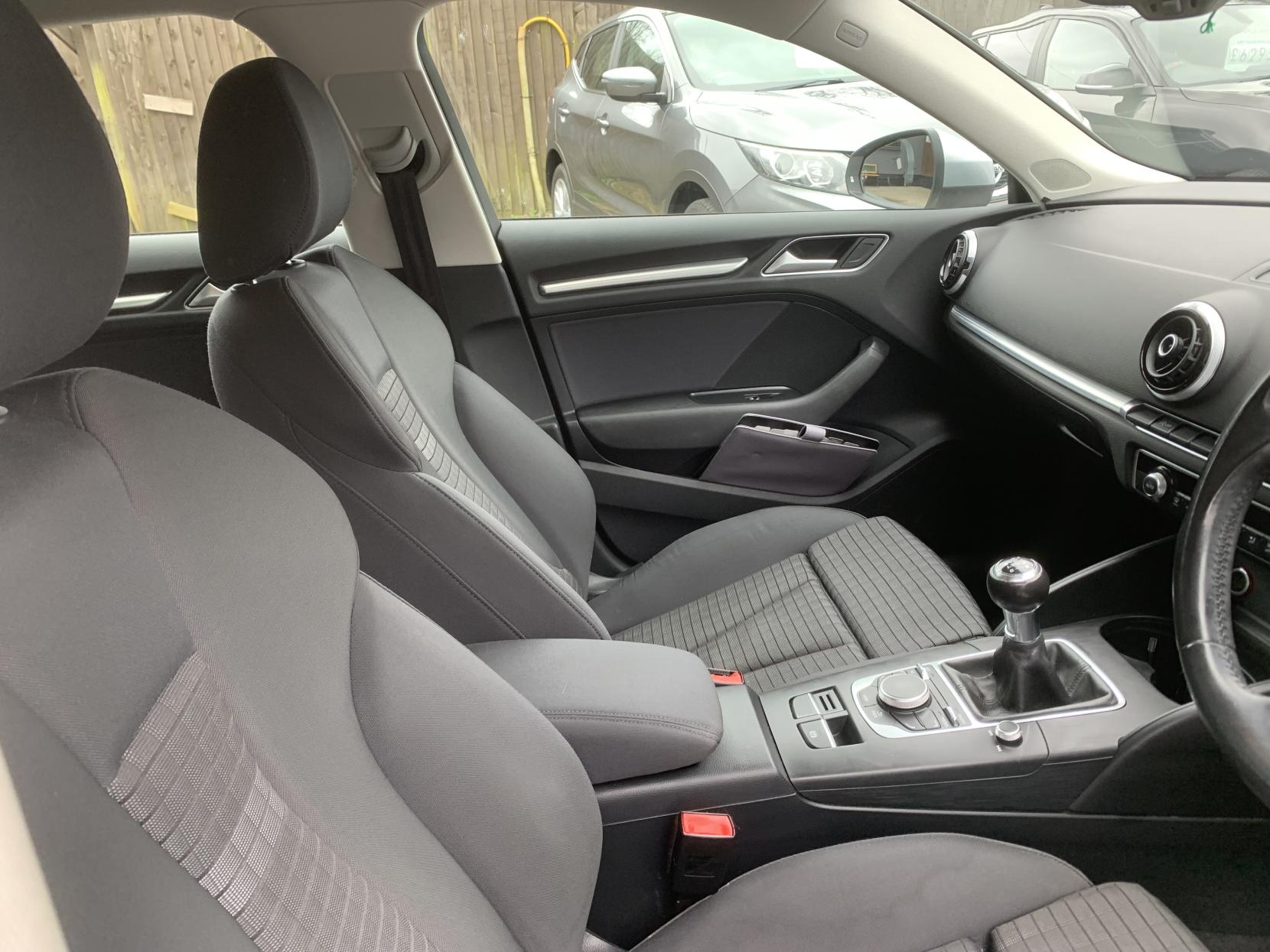 Audi A3 1.4 TFSI CoD Sport Sportback 5dr Petrol Manual Euro 6 (s/s) (150 ps)