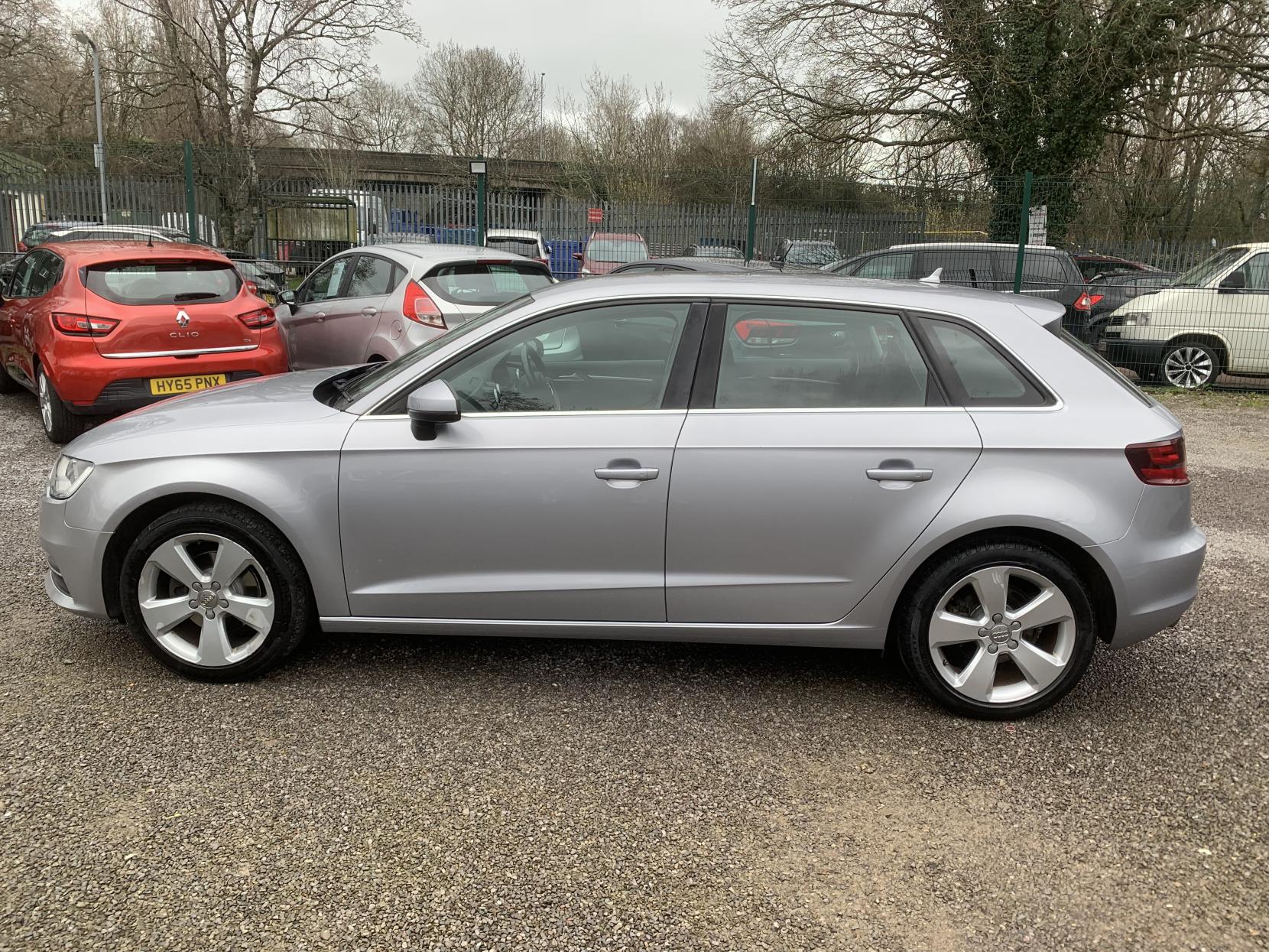 Audi A3 1.4 TFSI CoD Sport Sportback 5dr Petrol Manual Euro 6 (s/s) (150 ps)