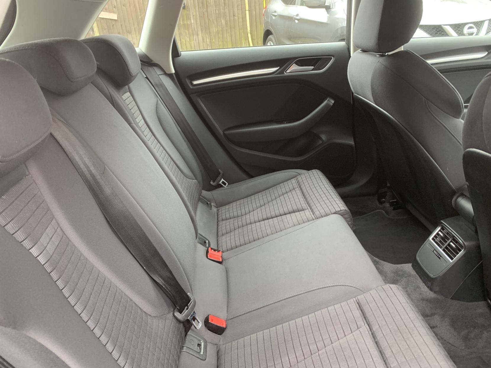 Audi A3 1.4 TFSI CoD Sport Sportback 5dr Petrol Manual Euro 6 (s/s) (150 ps)