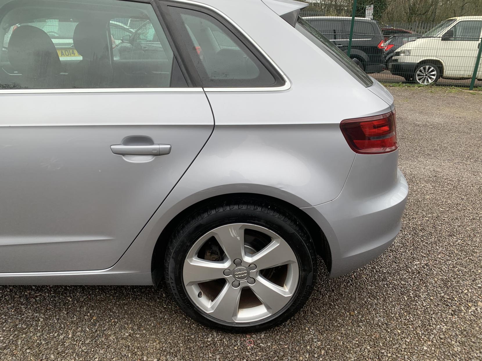 Audi A3 1.4 TFSI CoD Sport Sportback 5dr Petrol Manual Euro 6 (s/s) (150 ps)