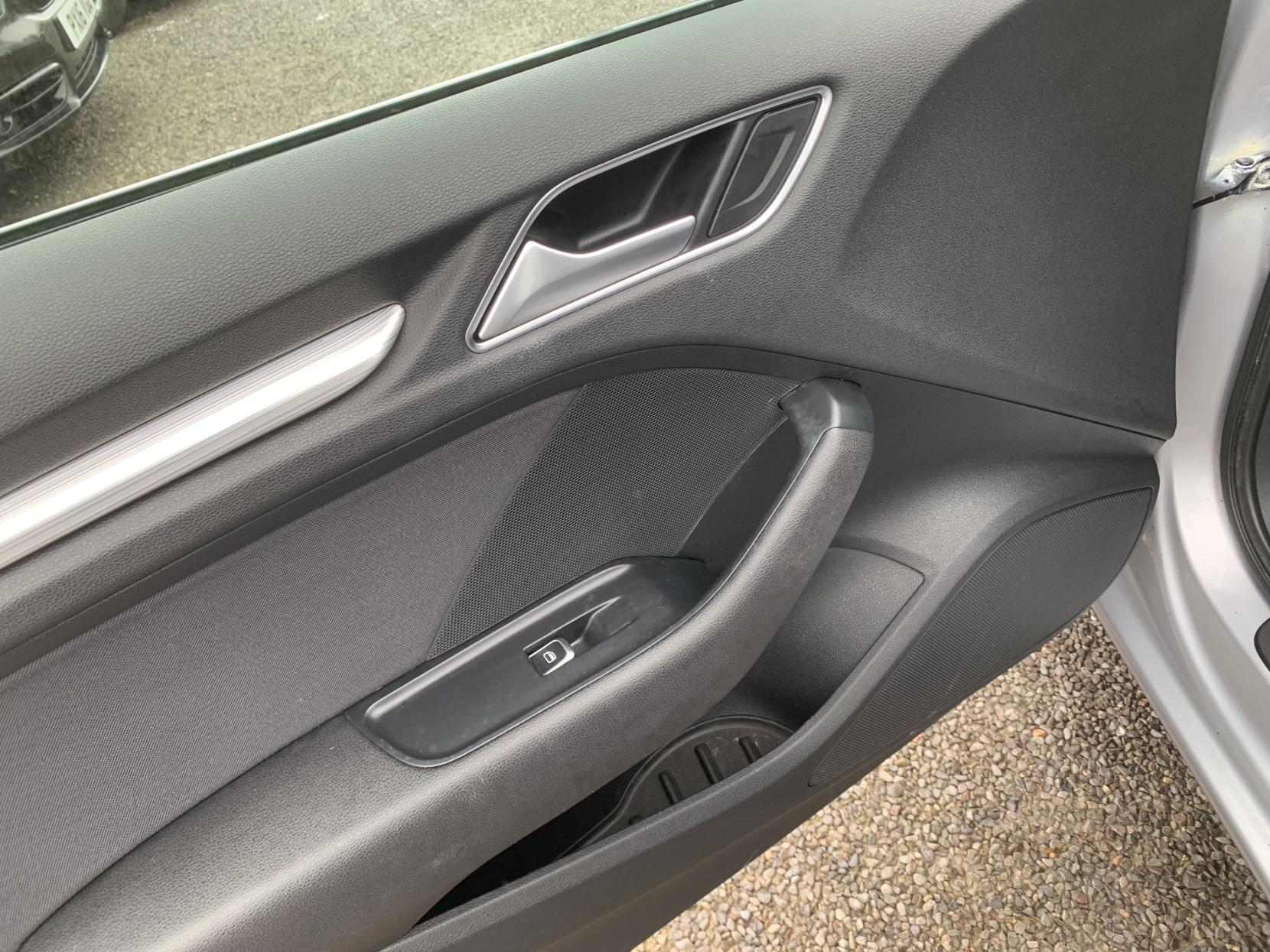 Audi A3 1.4 TFSI CoD Sport Sportback 5dr Petrol Manual Euro 6 (s/s) (150 ps)