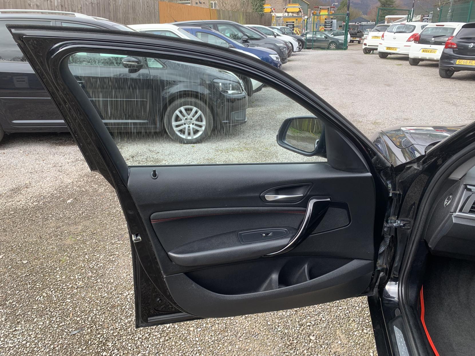 BMW 1 Series 2.0 118d Sport Hatchback 5dr Diesel Manual Euro 6 (s/s) (150 ps)