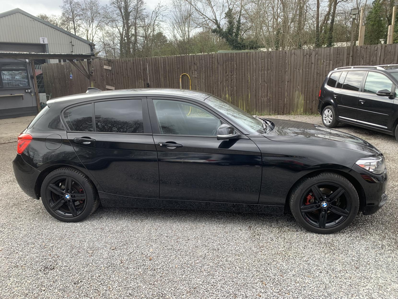 BMW 1 Series 2.0 118d Sport Hatchback 5dr Diesel Manual Euro 6 (s/s) (150 ps)