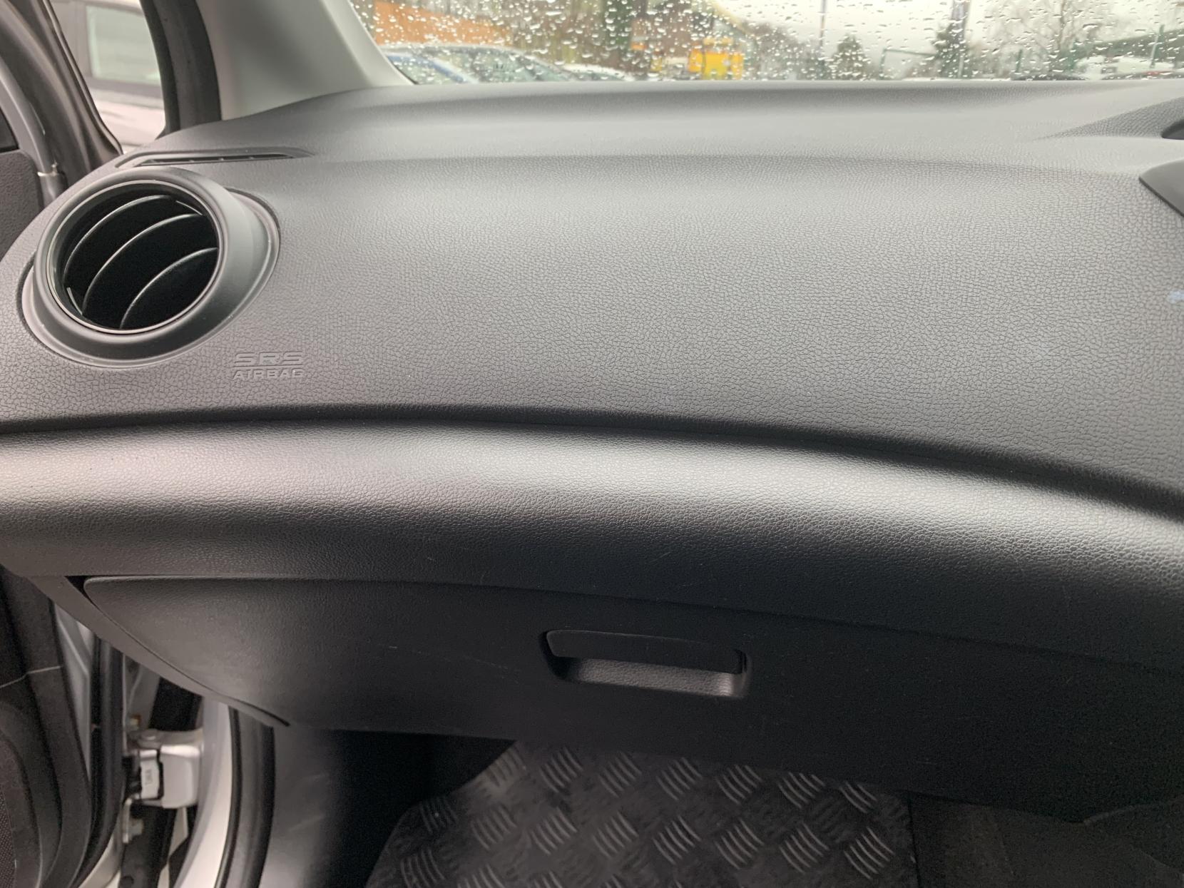 Honda Civic 1.4 i-VTEC SE Hatchback 5dr Petrol Manual Euro 5 (s/s) (100 ps)