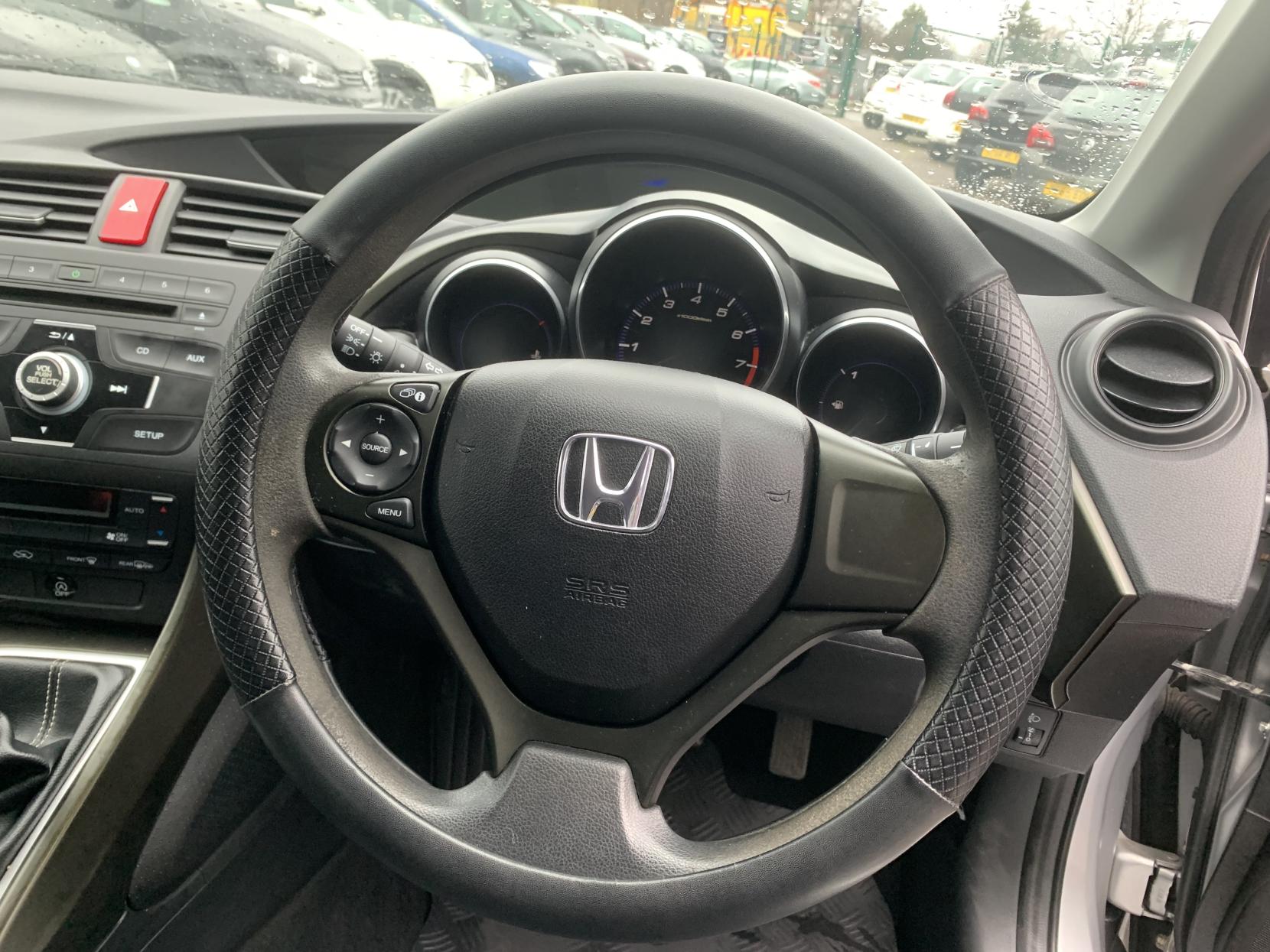 Honda Civic 1.4 i-VTEC SE Hatchback 5dr Petrol Manual Euro 5 (s/s) (100 ps)