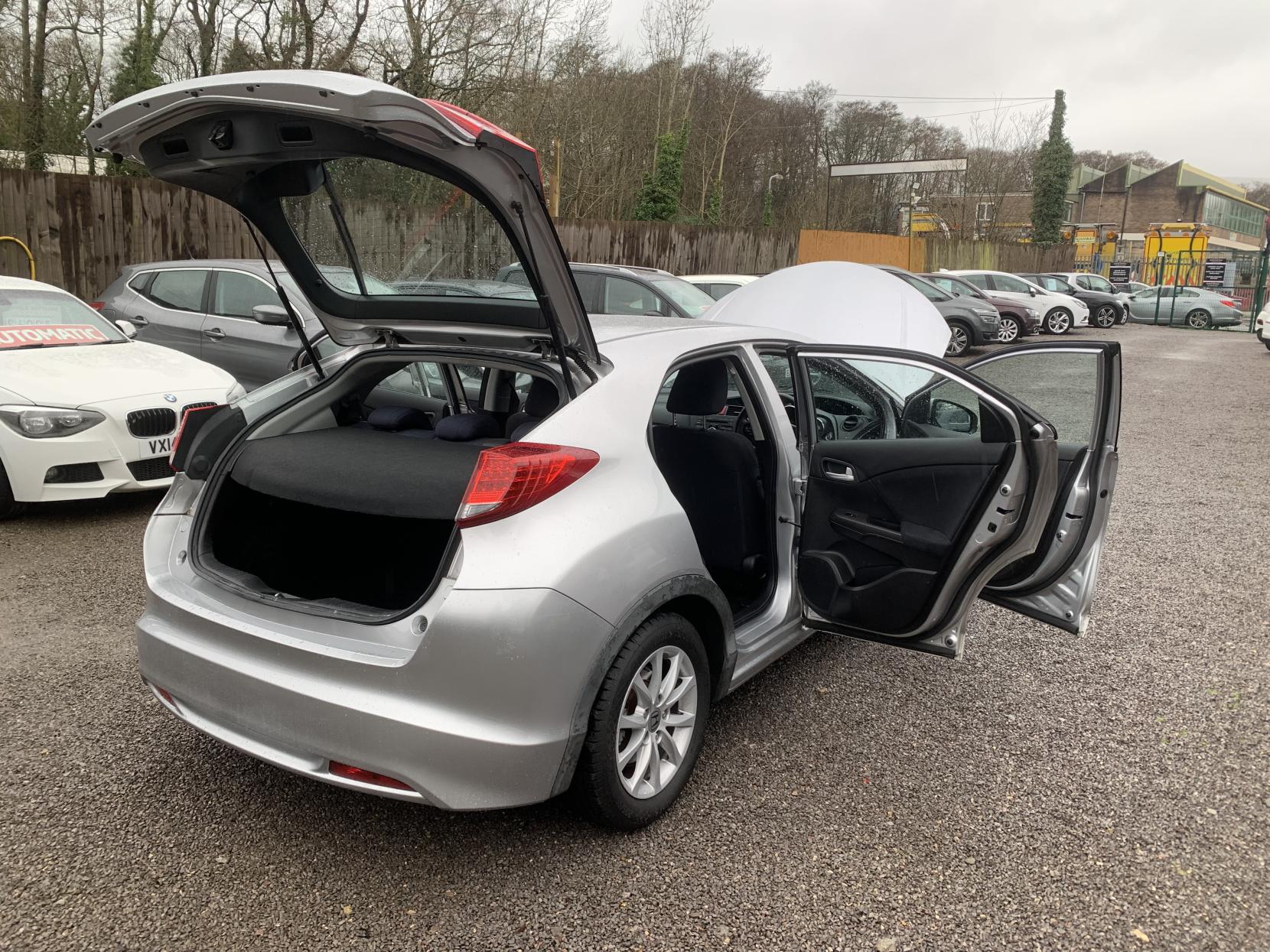 Honda Civic 1.4 i-VTEC SE Hatchback 5dr Petrol Manual Euro 5 (s/s) (100 ps)