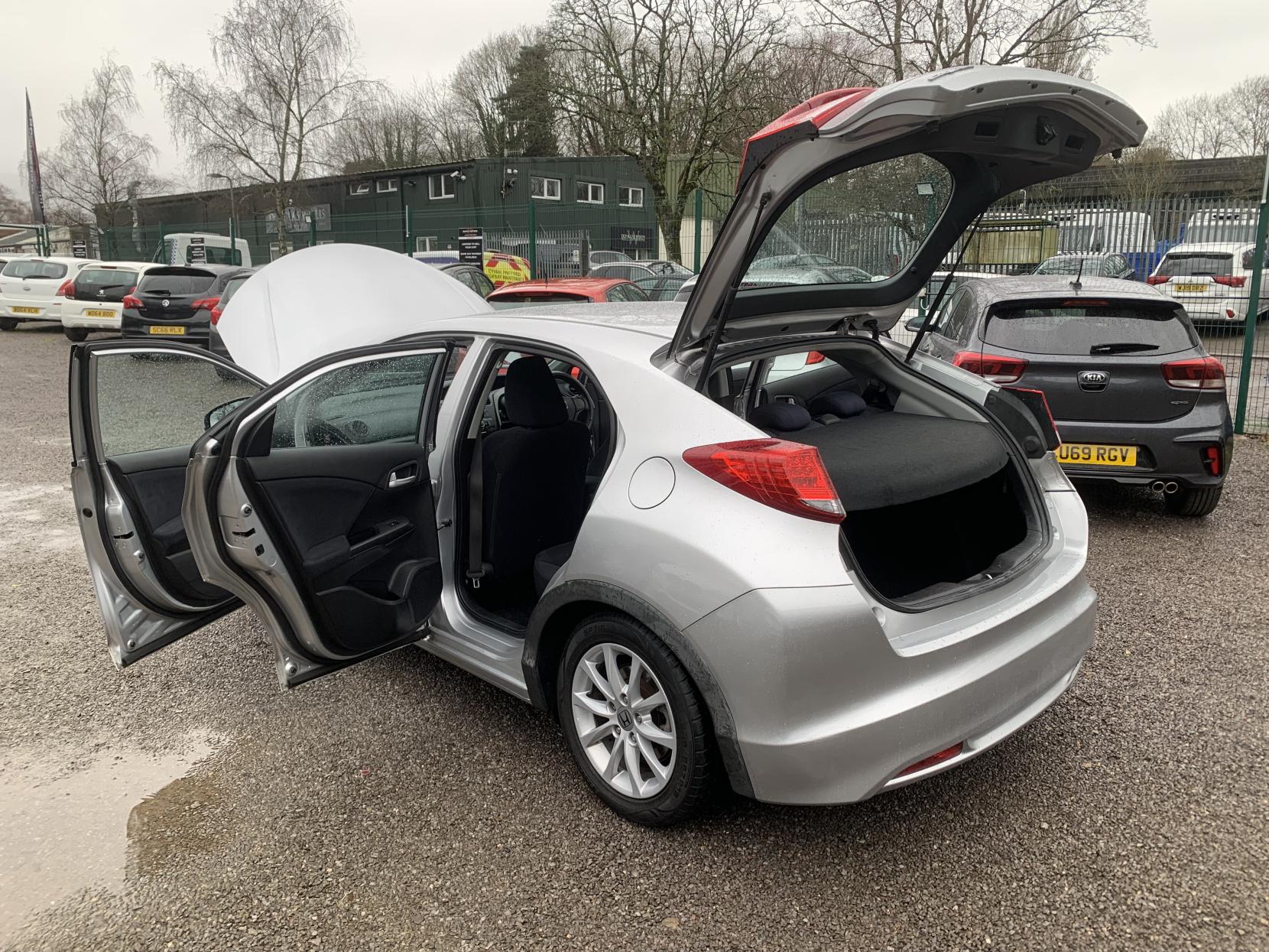 Honda Civic 1.4 i-VTEC SE Hatchback 5dr Petrol Manual Euro 5 (s/s) (100 ps)