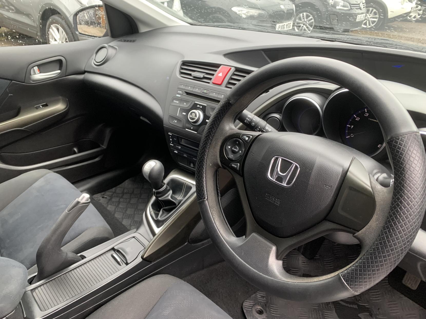 Honda Civic 1.4 i-VTEC SE Hatchback 5dr Petrol Manual Euro 5 (s/s) (100 ps)