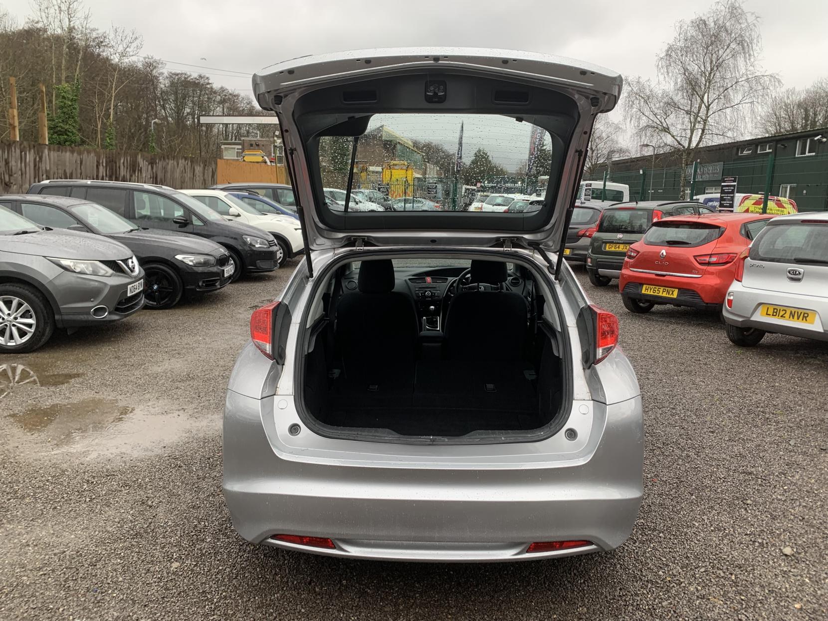 Honda Civic 1.4 i-VTEC SE Hatchback 5dr Petrol Manual Euro 5 (s/s) (100 ps)