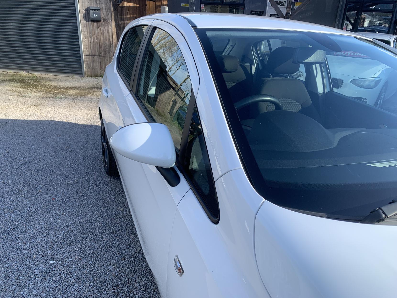 Vauxhall Corsa 1.4i Turbo ecoTEC Energy Hatchback 5dr Petrol Manual Euro 6 (s/s) (100 ps)