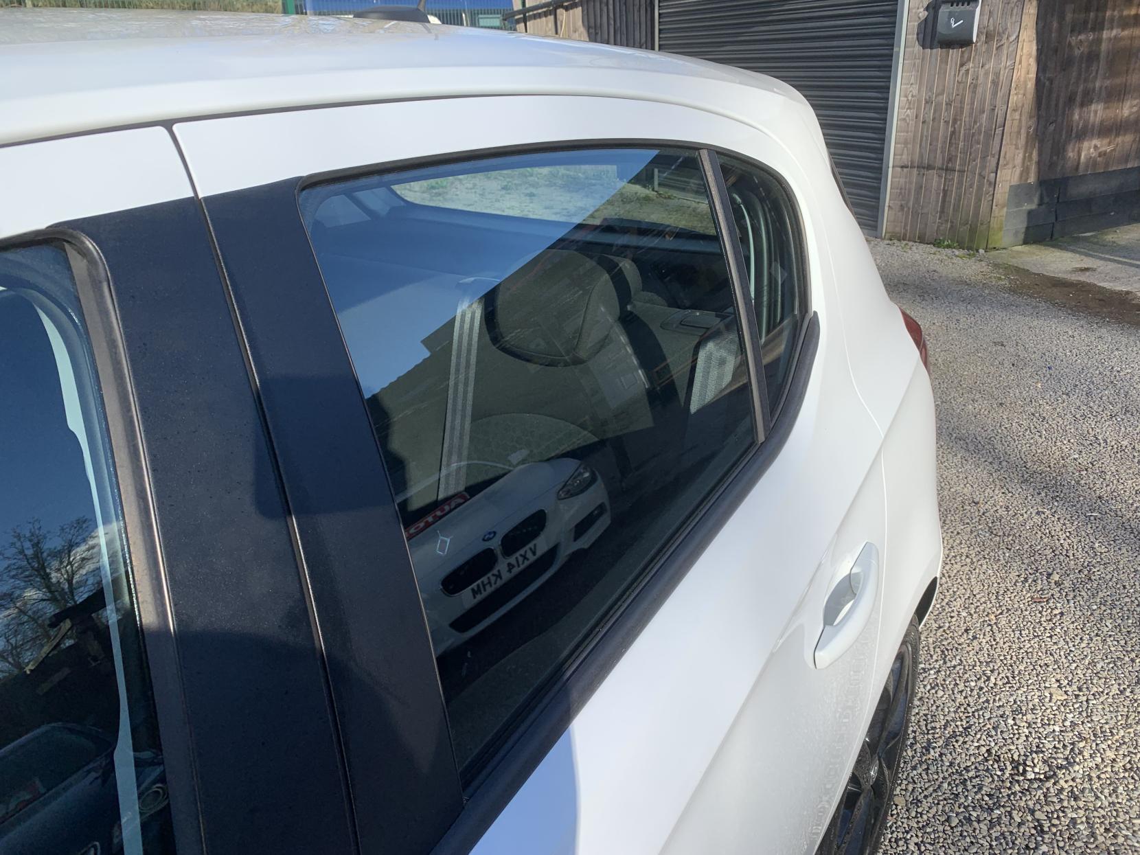 Vauxhall Corsa 1.4i Turbo ecoTEC Energy Hatchback 5dr Petrol Manual Euro 6 (s/s) (100 ps)