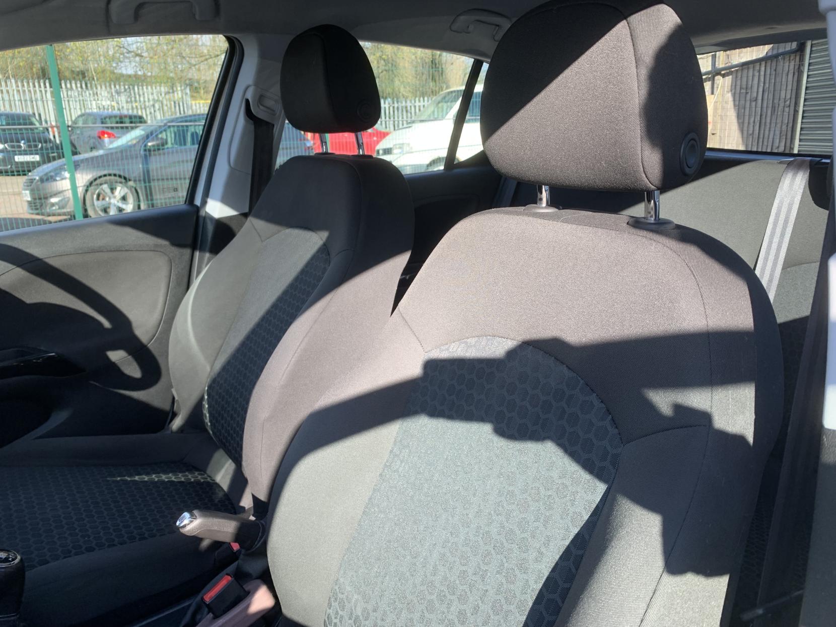 Vauxhall Corsa 1.4i Turbo ecoTEC Energy Hatchback 5dr Petrol Manual Euro 6 (s/s) (100 ps)