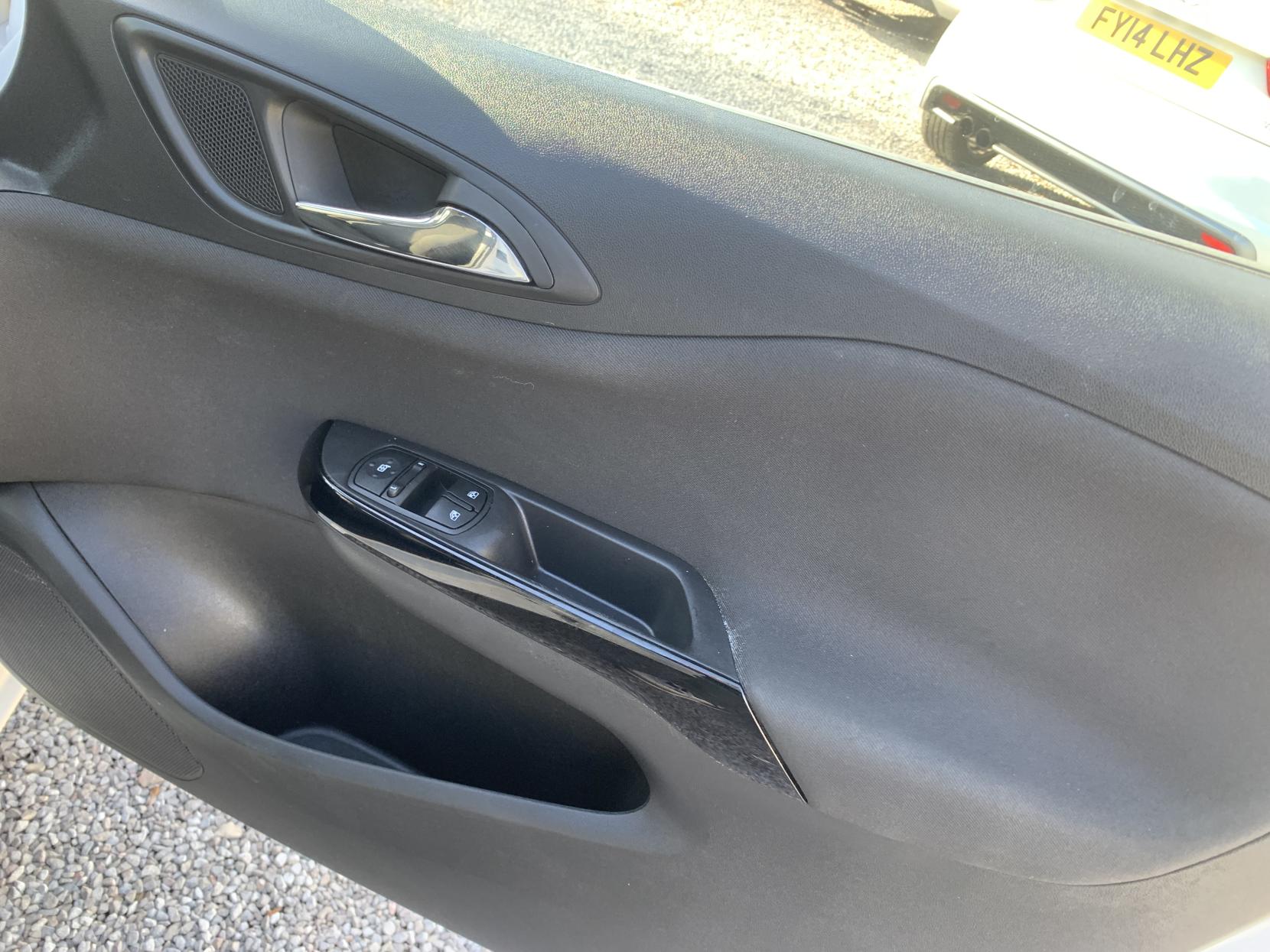 Vauxhall Corsa 1.4i Turbo ecoTEC Energy Hatchback 5dr Petrol Manual Euro 6 (s/s) (100 ps)