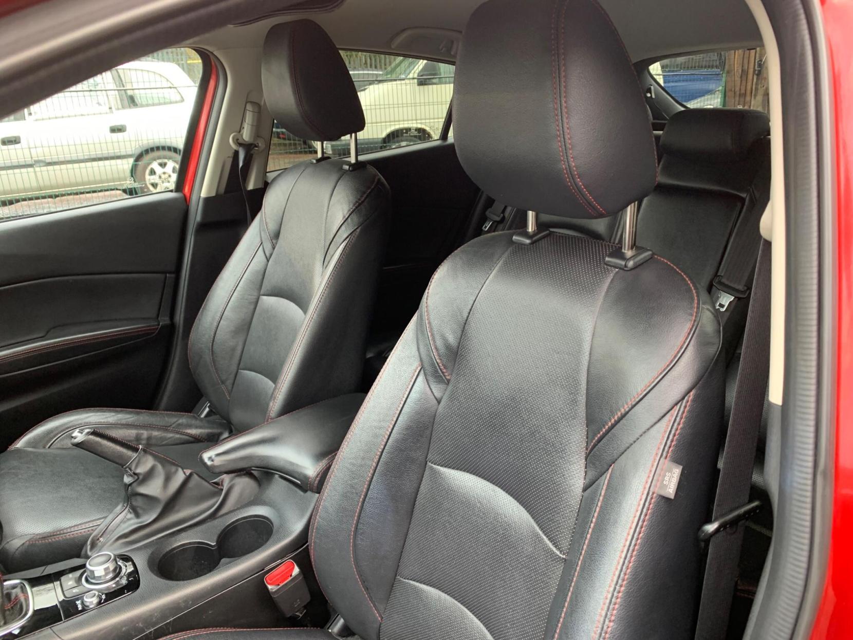 Mazda Mazda3 2.0 SKYACTIV-G Sport Nav Euro 5 (s/s) 5dr