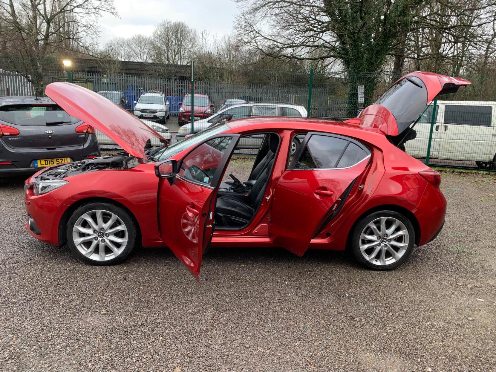 Mazda Mazda3 2.0 SKYACTIV-G Sport Nav Euro 5 (s/s) 5dr