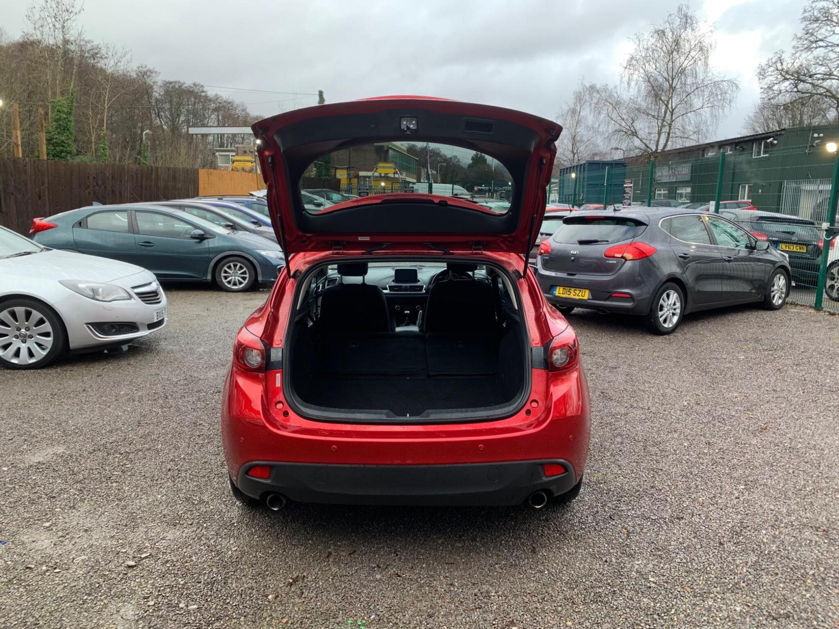 Mazda Mazda3 2.0 SKYACTIV-G Sport Nav Euro 5 (s/s) 5dr