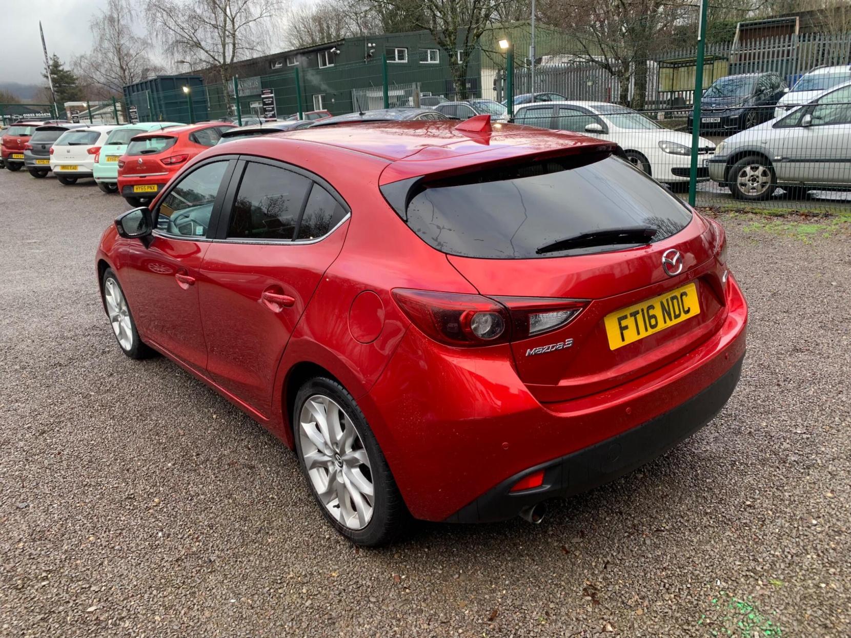 Mazda Mazda3 2.0 SKYACTIV-G Sport Nav Euro 5 (s/s) 5dr