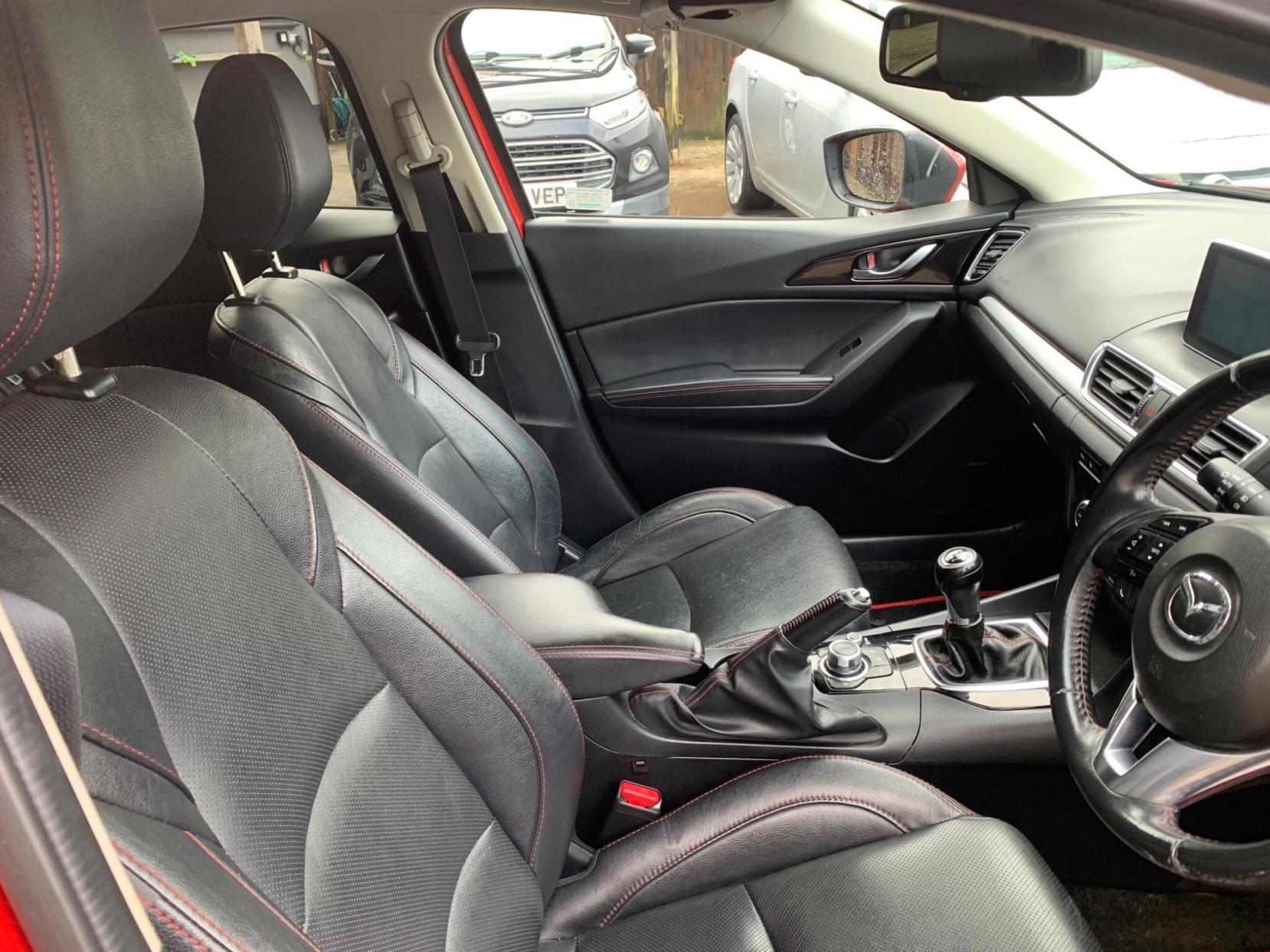 Mazda Mazda3 2.0 SKYACTIV-G Sport Nav Euro 5 (s/s) 5dr