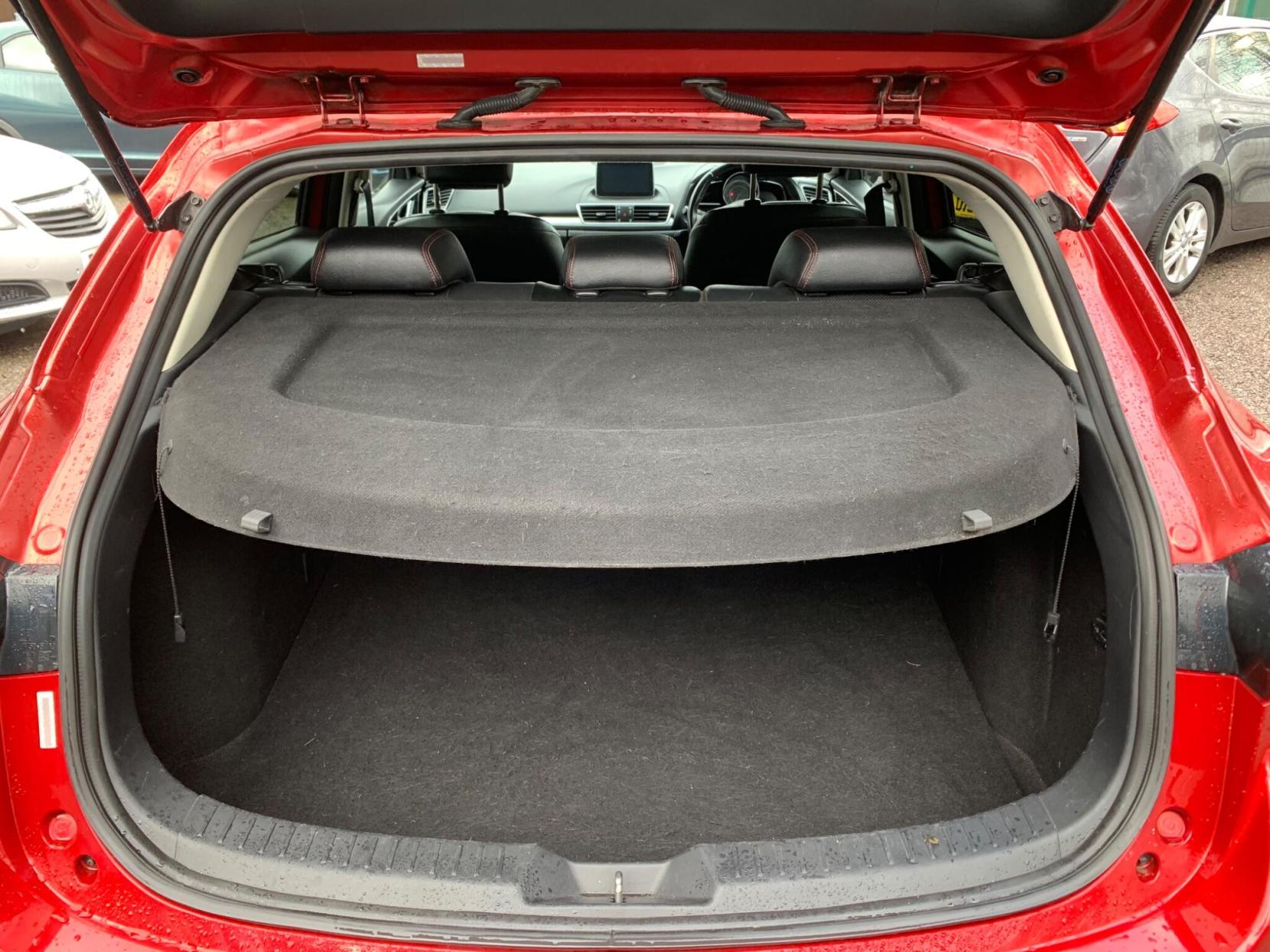 Mazda Mazda3 2.0 SKYACTIV-G Sport Nav Euro 5 (s/s) 5dr