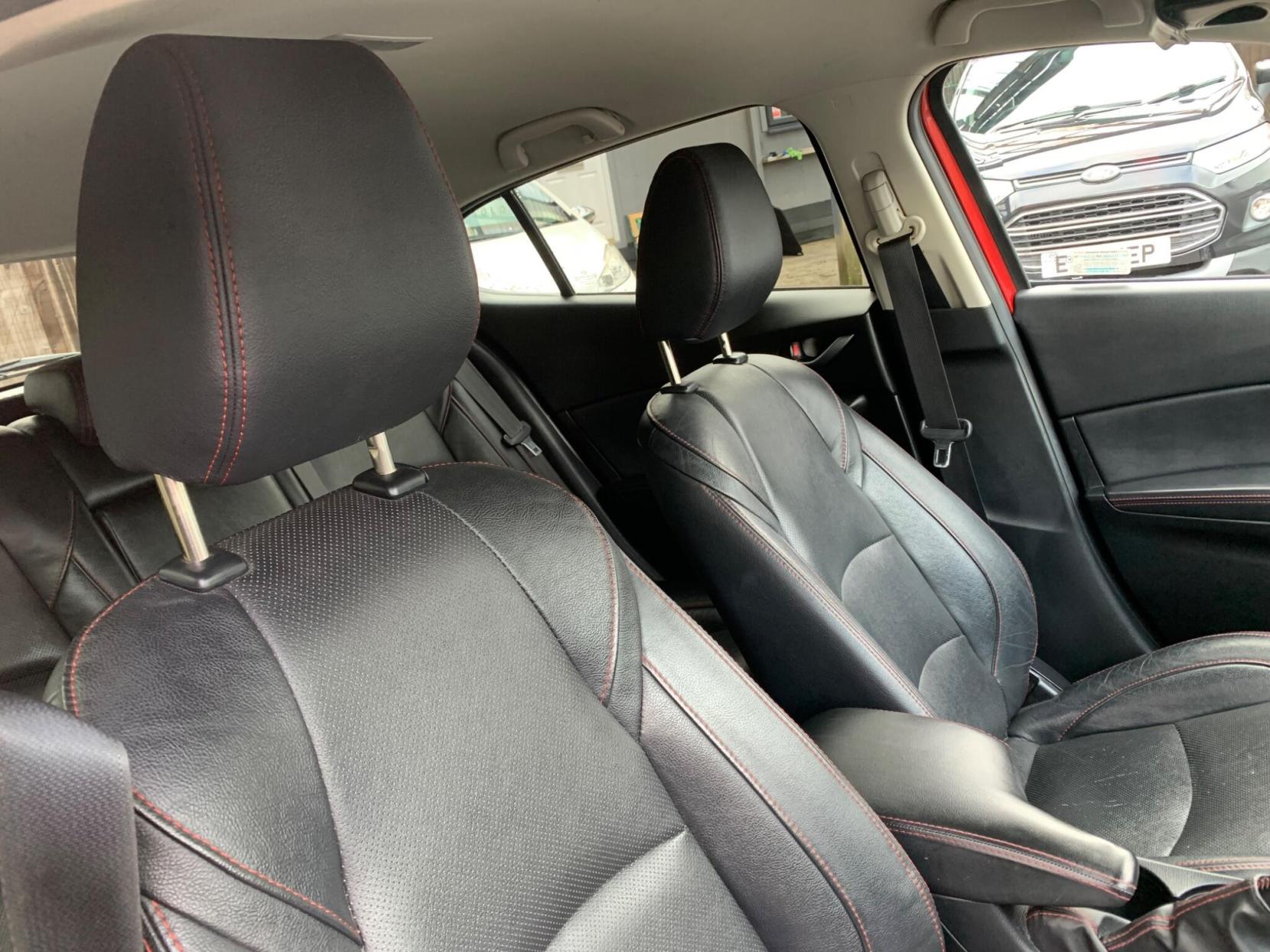 Mazda Mazda3 2.0 SKYACTIV-G Sport Nav Euro 5 (s/s) 5dr