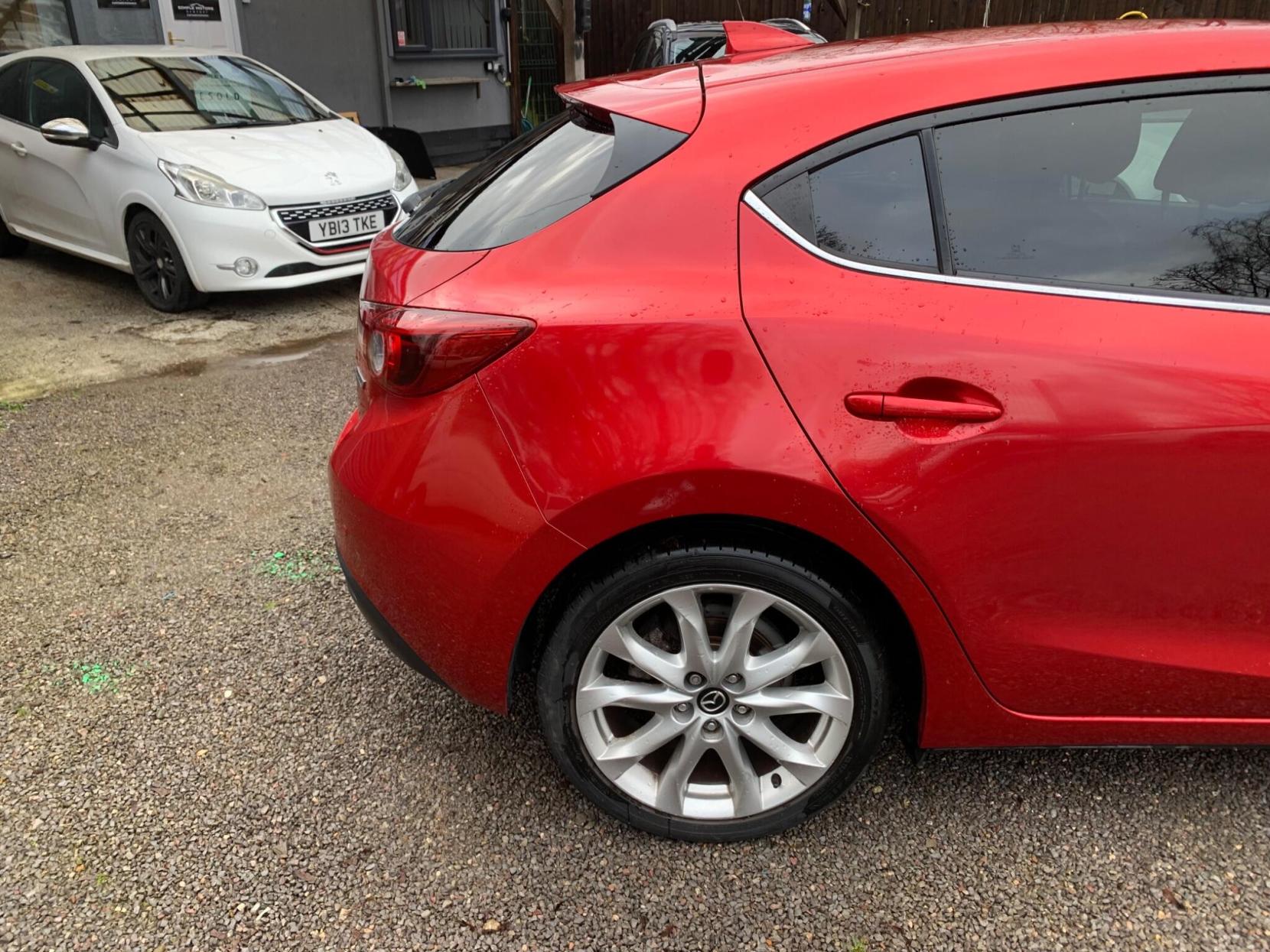Mazda Mazda3 2.0 SKYACTIV-G Sport Nav Euro 5 (s/s) 5dr