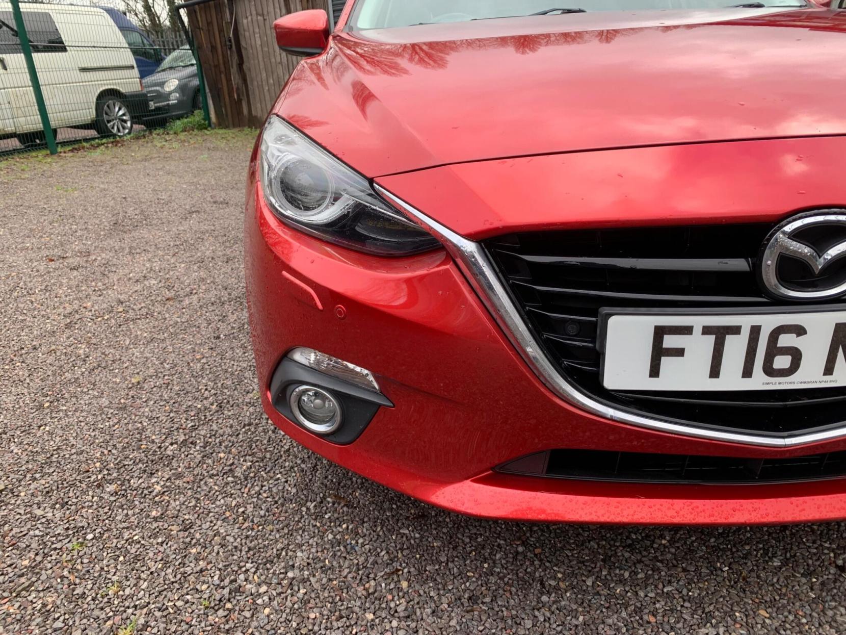 Mazda Mazda3 2.0 SKYACTIV-G Sport Nav Euro 5 (s/s) 5dr