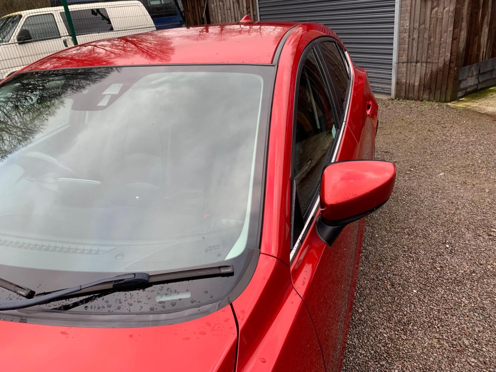 Mazda Mazda3 2.0 SKYACTIV-G Sport Nav Euro 5 (s/s) 5dr