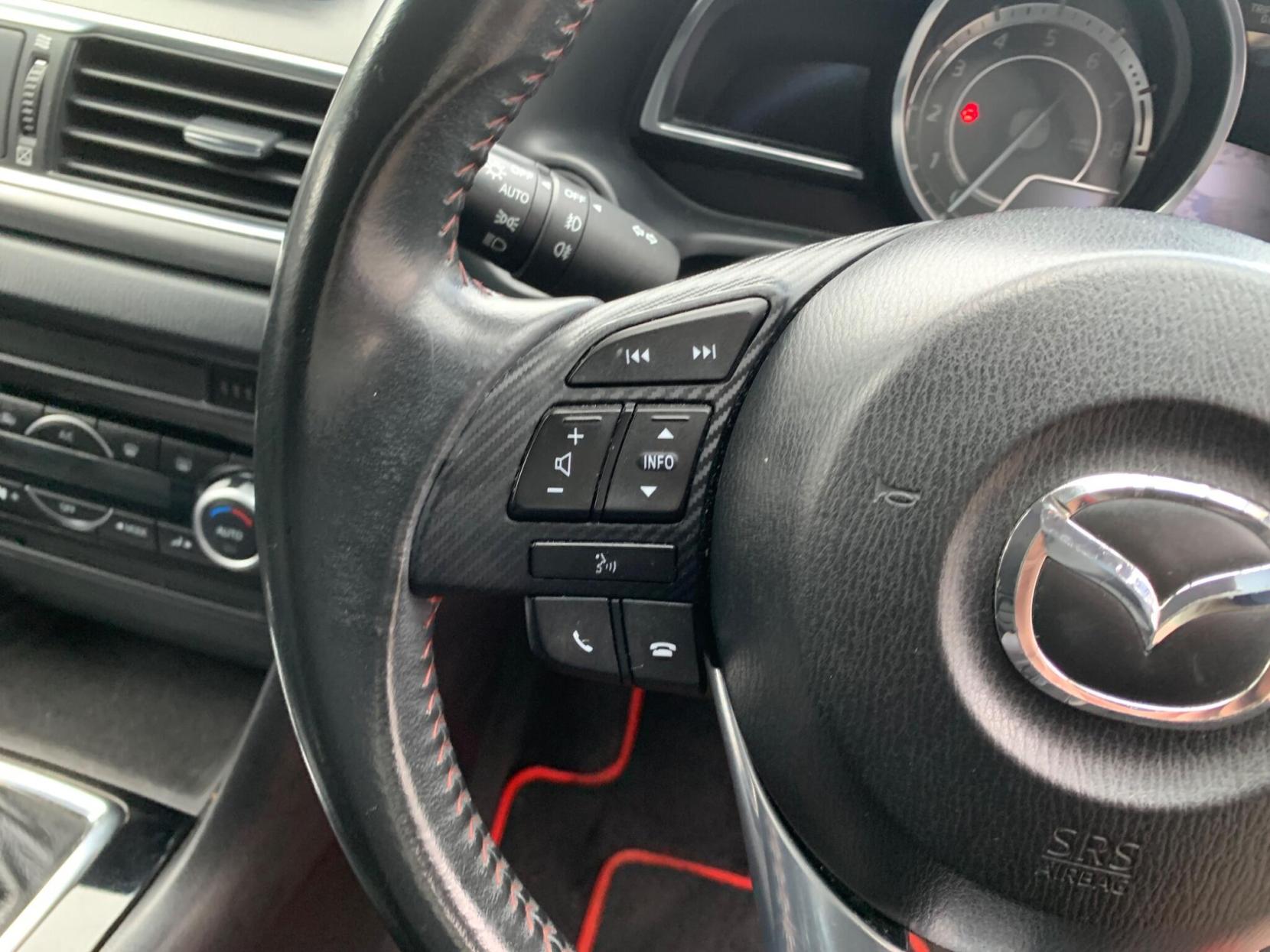 Mazda Mazda3 2.0 SKYACTIV-G Sport Nav Euro 5 (s/s) 5dr