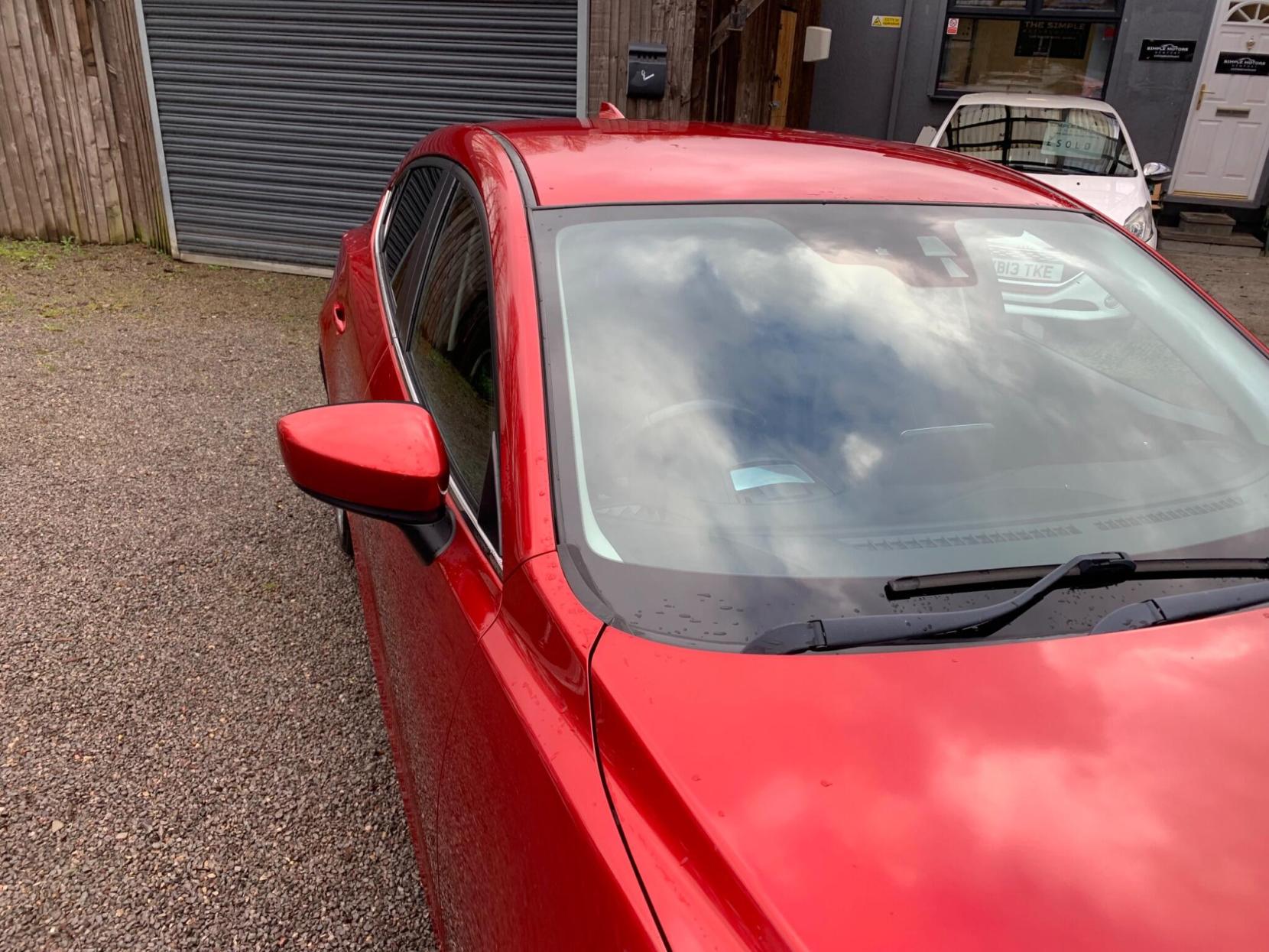 Mazda Mazda3 2.0 SKYACTIV-G Sport Nav Euro 5 (s/s) 5dr