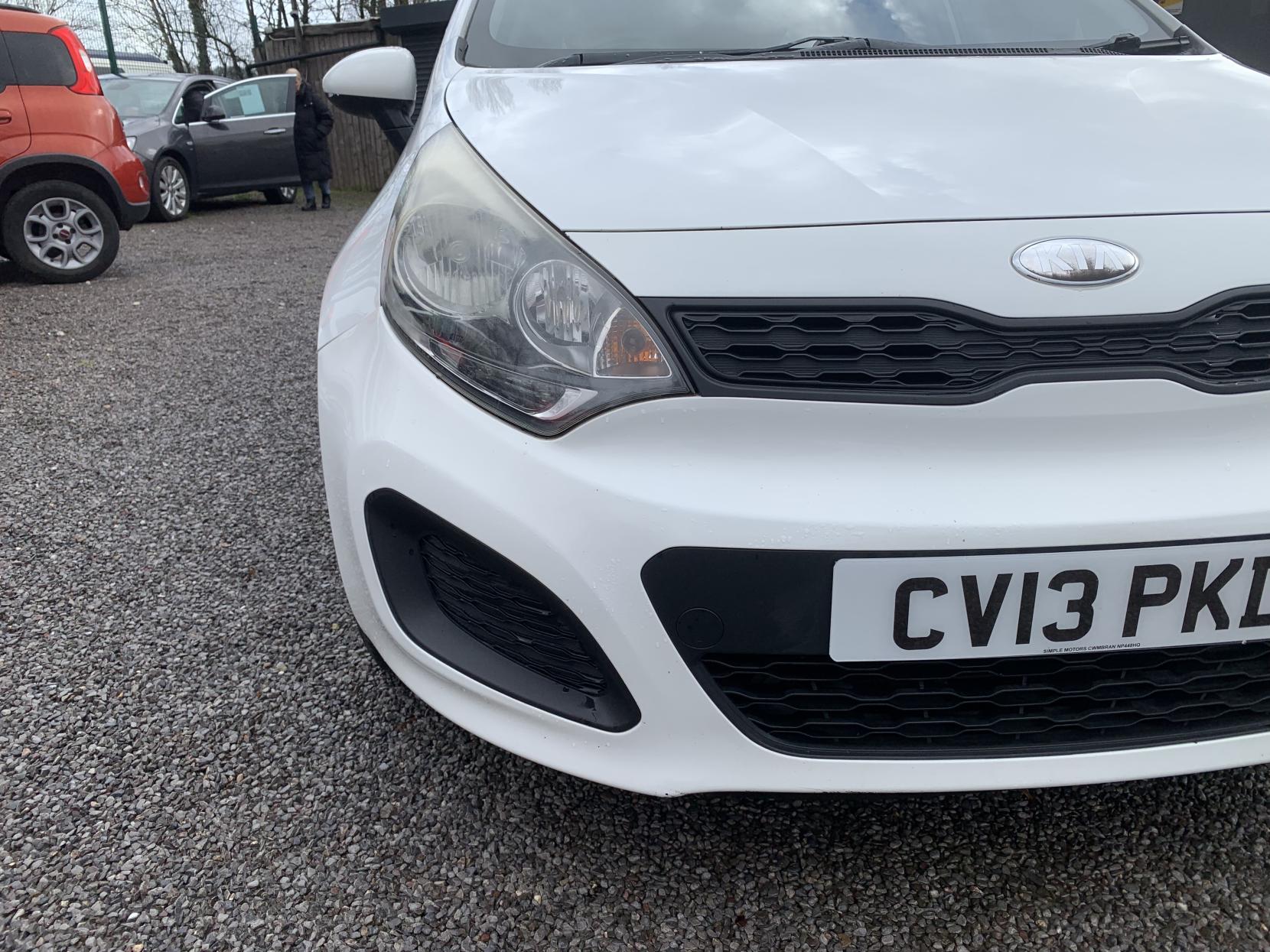 Kia Rio 1.25 1 Air Hatchback 5dr Petrol Manual Euro 5 (84 bhp)