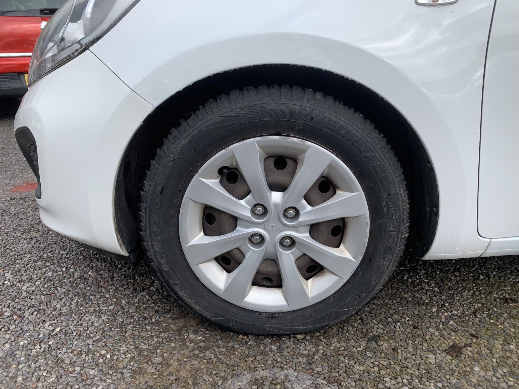 Kia Rio 1.25 1 Air Hatchback 5dr Petrol Manual Euro 5 (84 bhp)