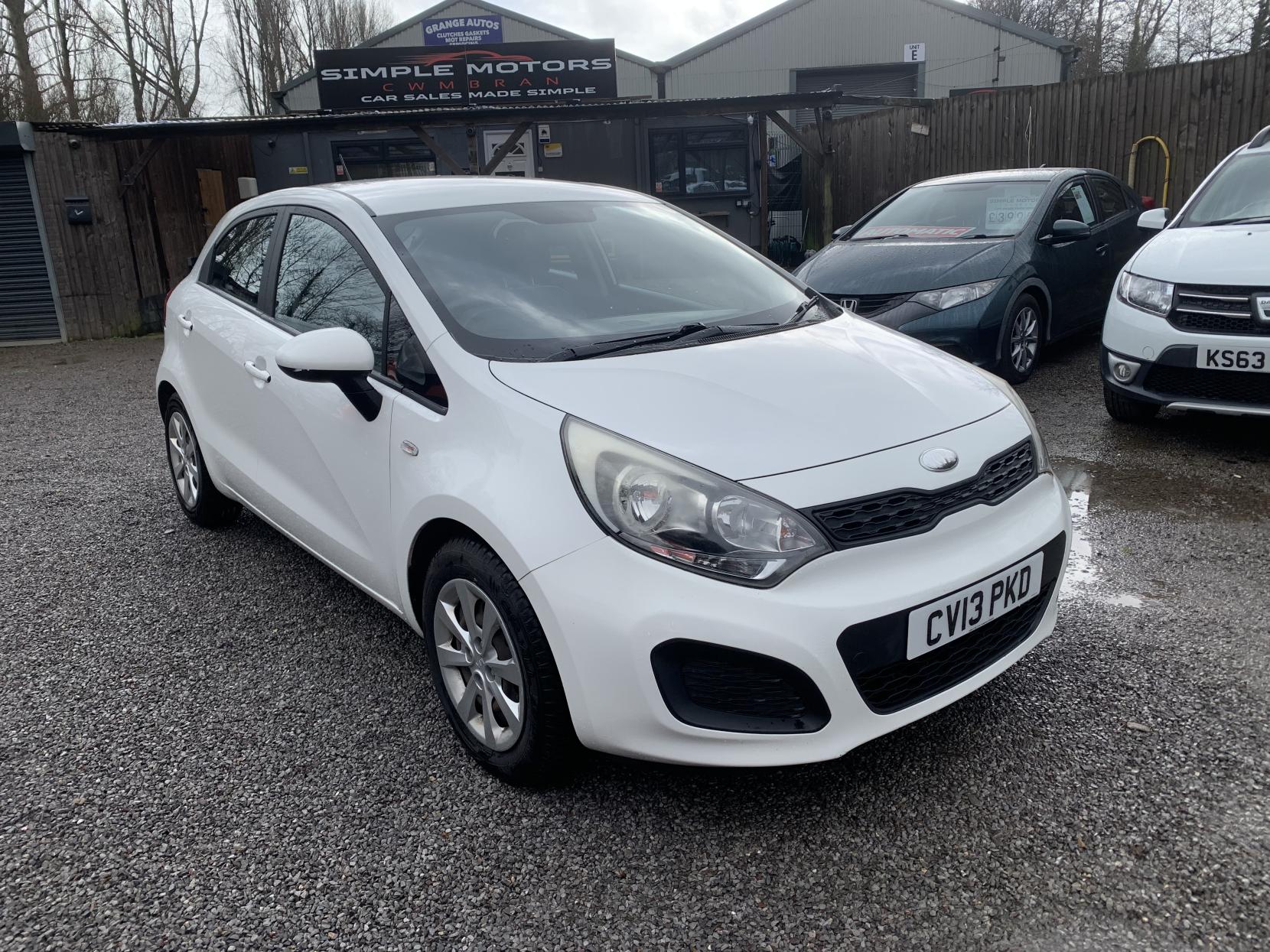 Kia Rio 1.25 1 Air Hatchback 5dr Petrol Manual Euro 5 (84 bhp)