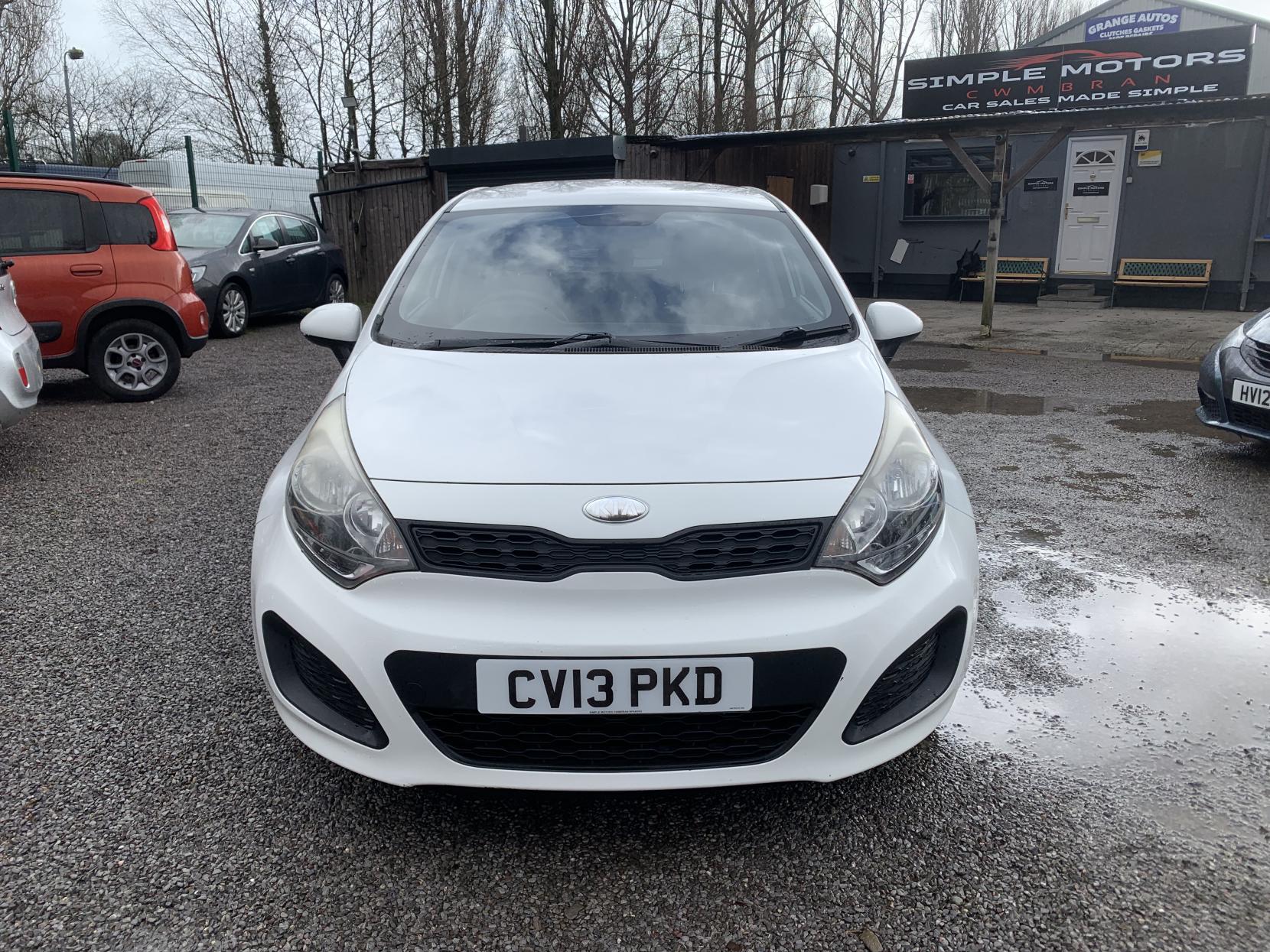 Kia Rio 1.25 1 Air Hatchback 5dr Petrol Manual Euro 5 (84 bhp)